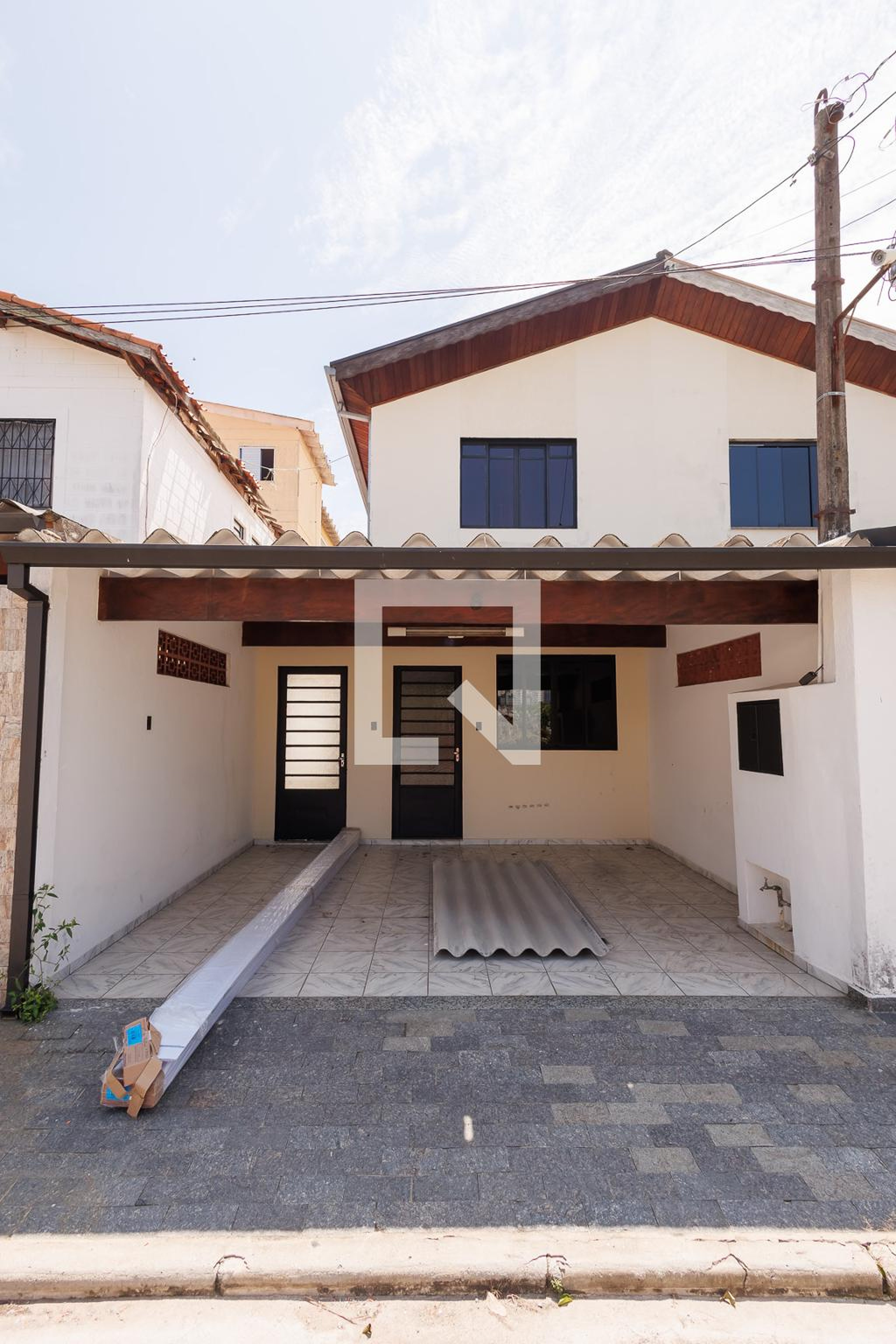 Fachada Condomínio em Avenida Voluntário Benedito Sérgio, 1098