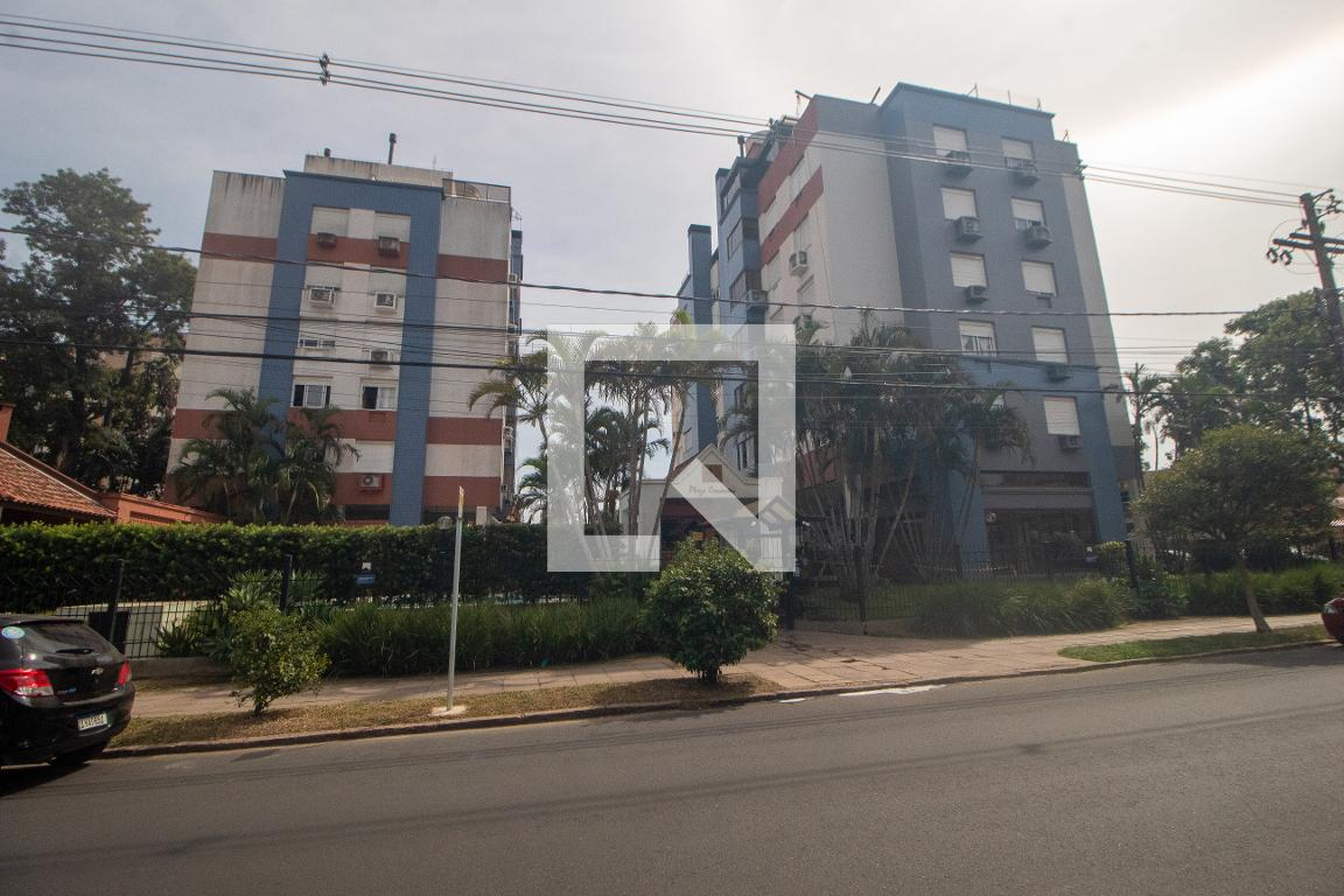 Fachada Condomínio Plaza Cervantes
