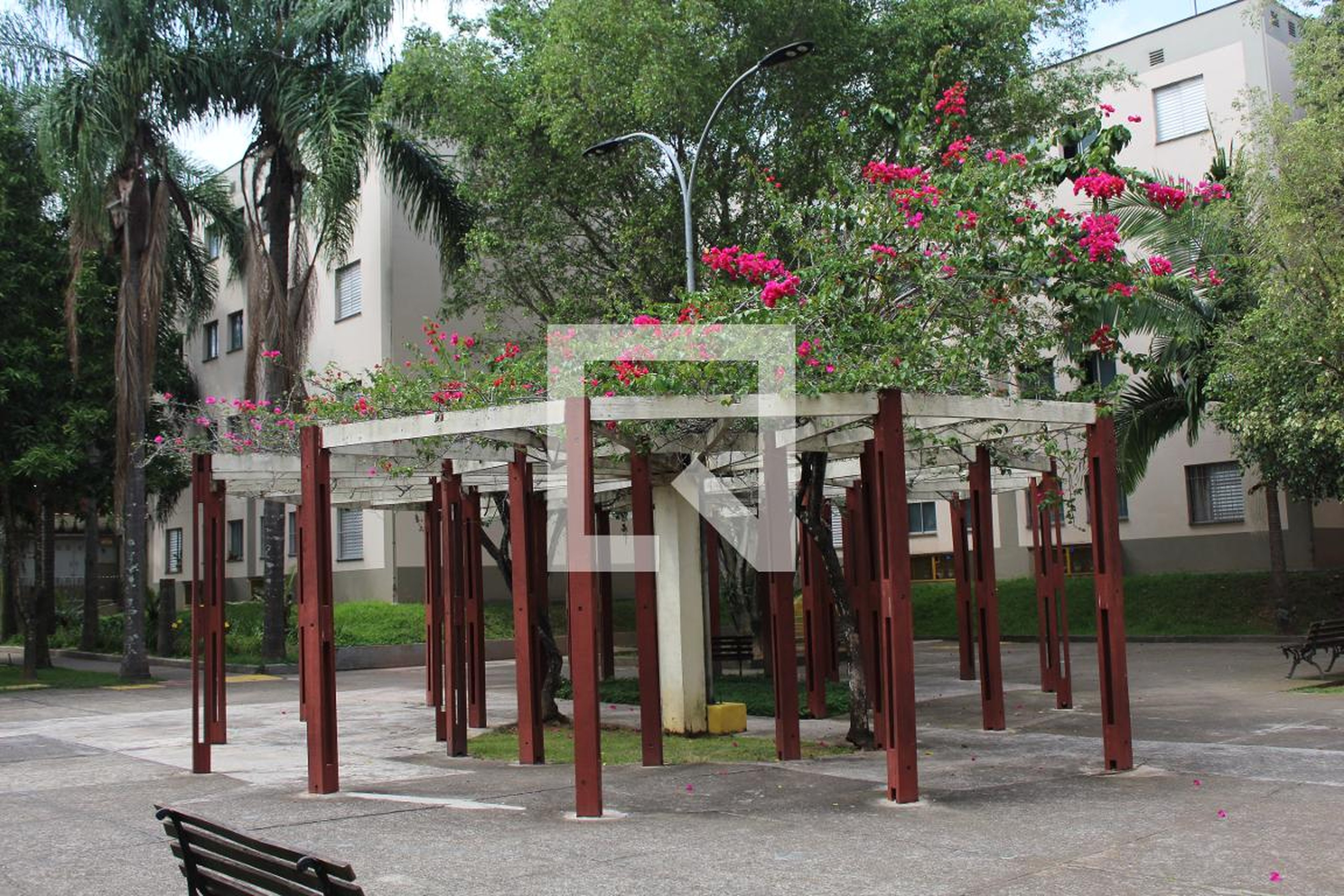 Condomínio - Residencial Glória II