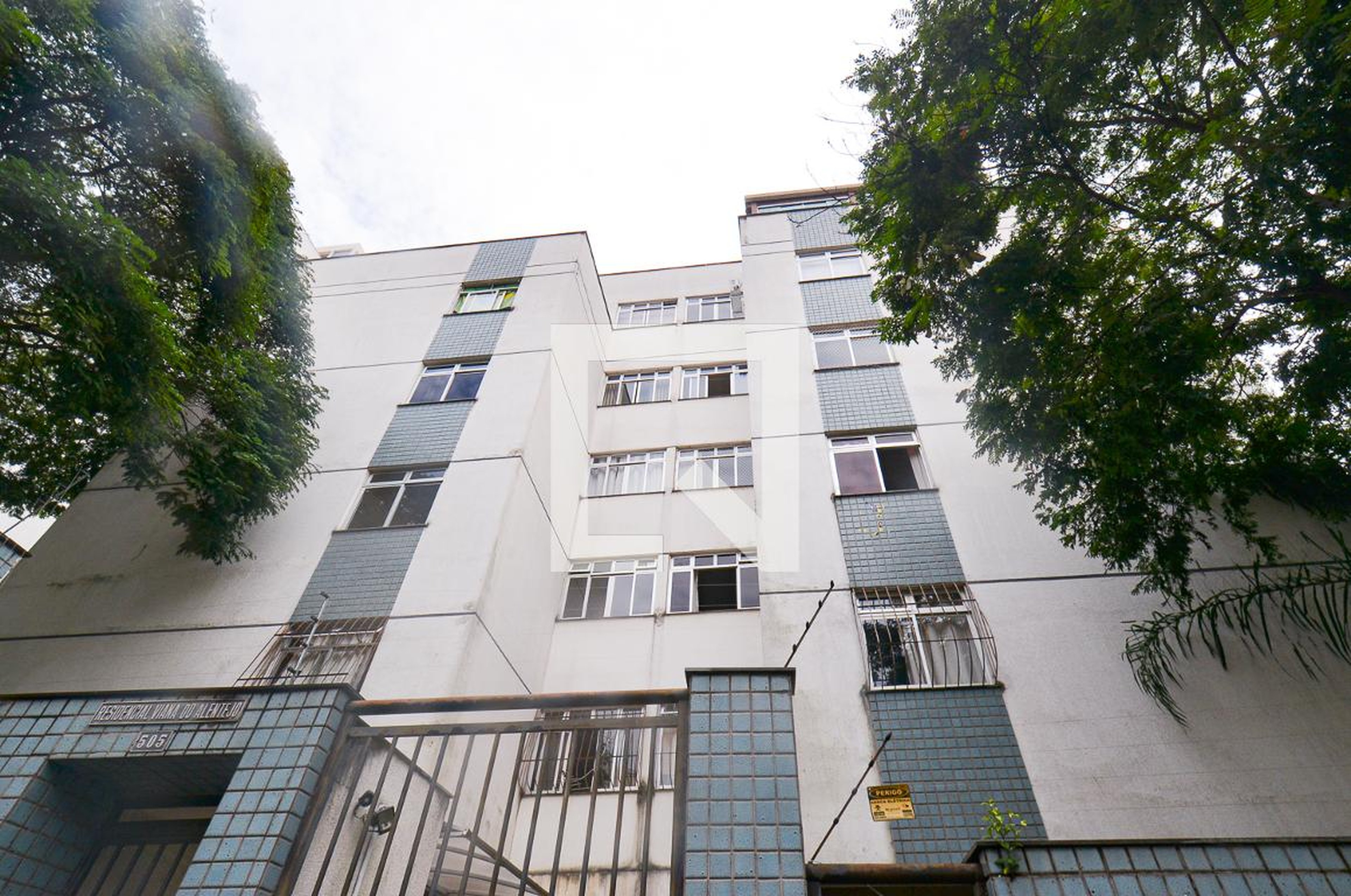 Fachada Condomínio em Rua Vênus, 505