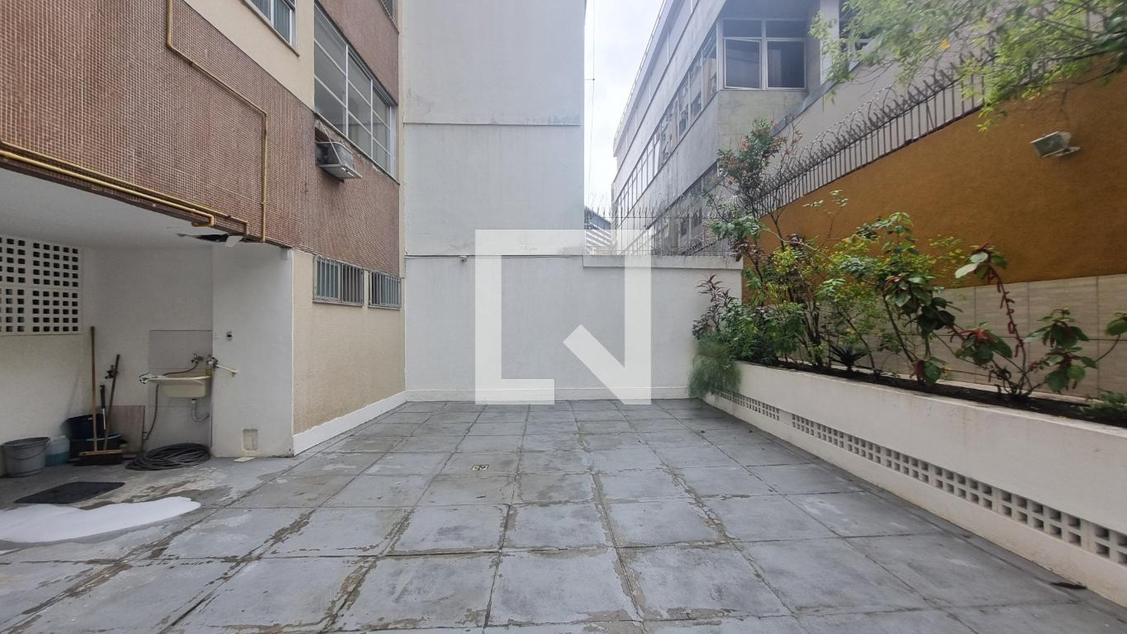 Área Comum - Almirante Maurity