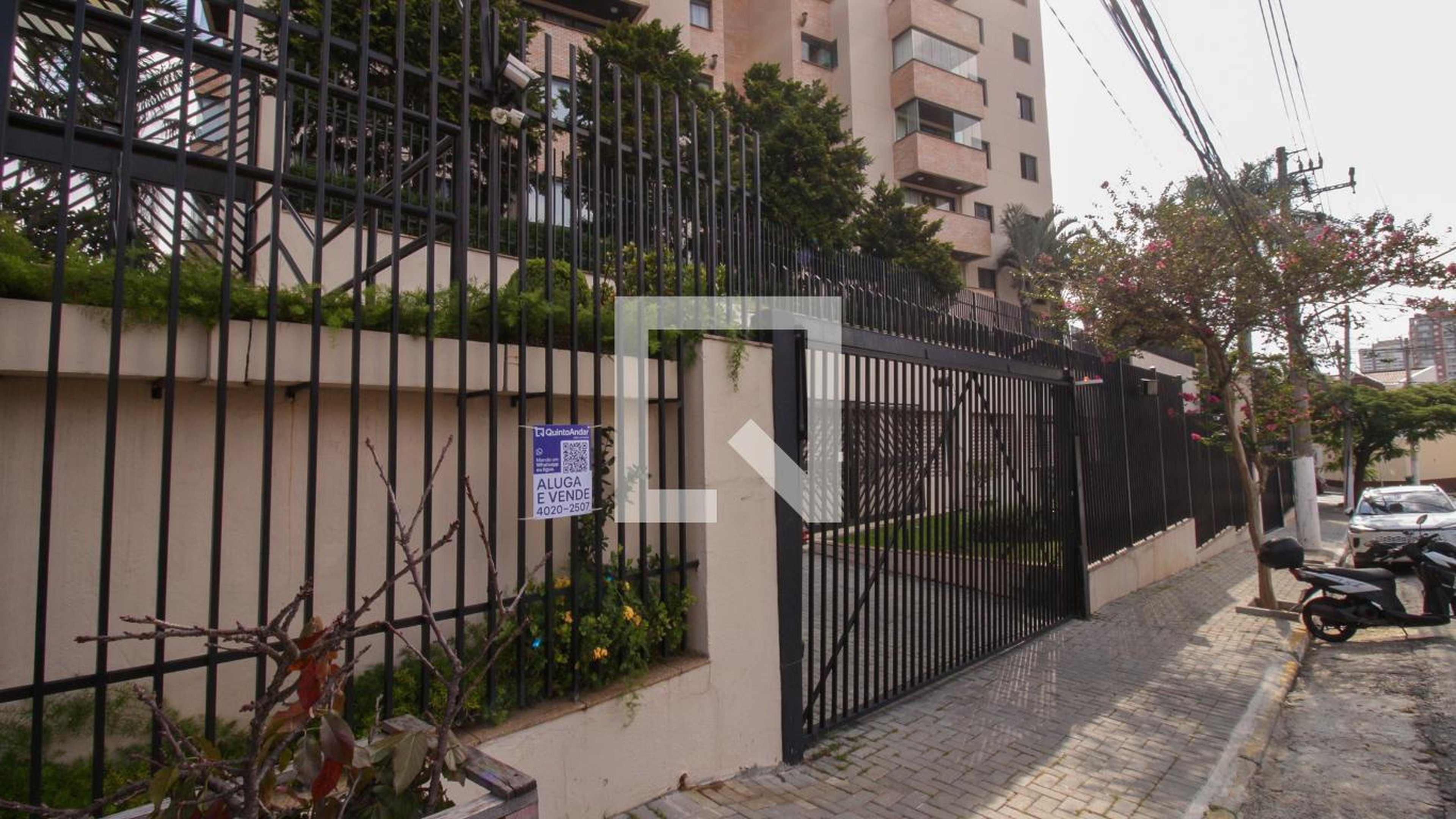 Fachada Edifício Eastower Residencial