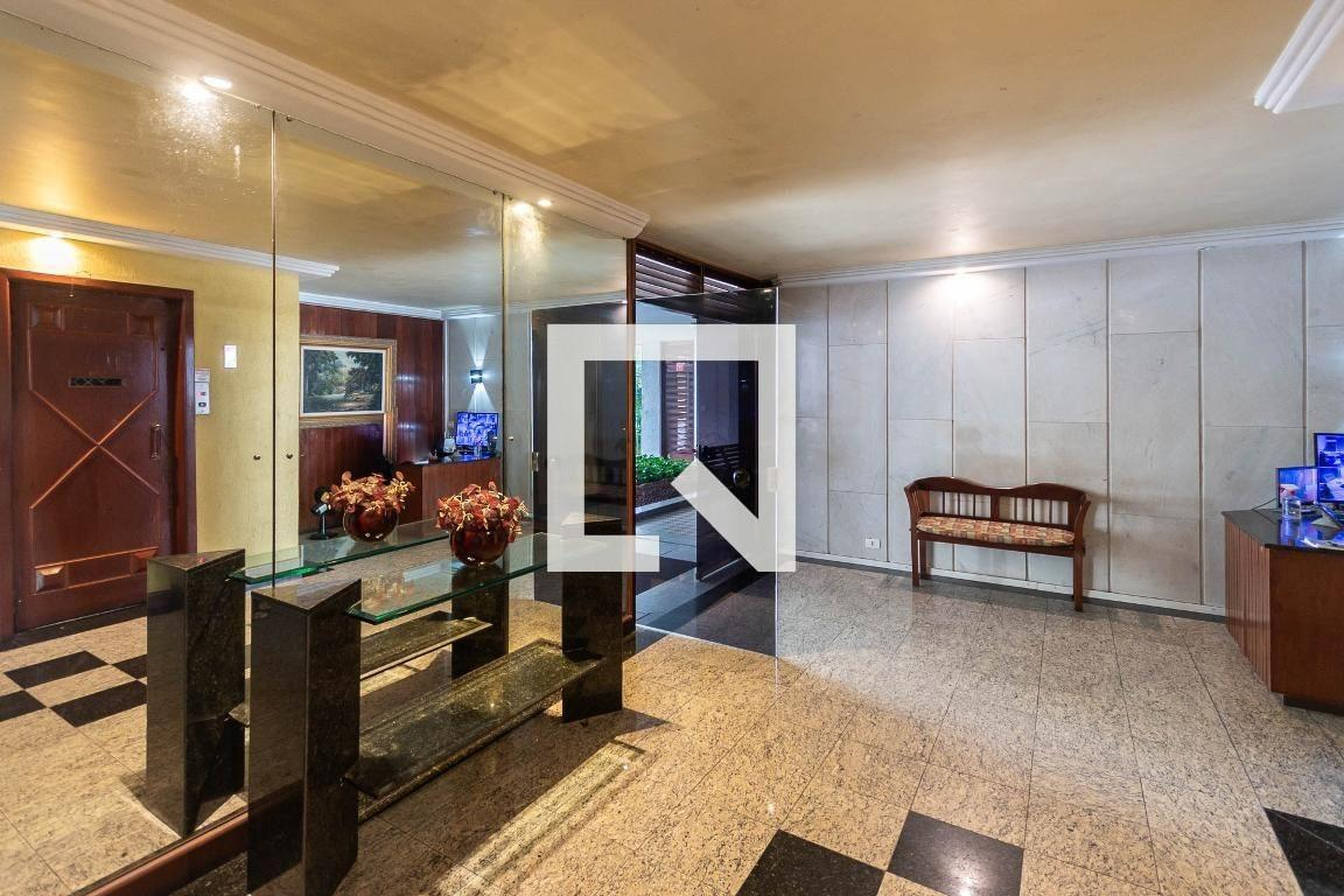 Hall - Edificio Polar