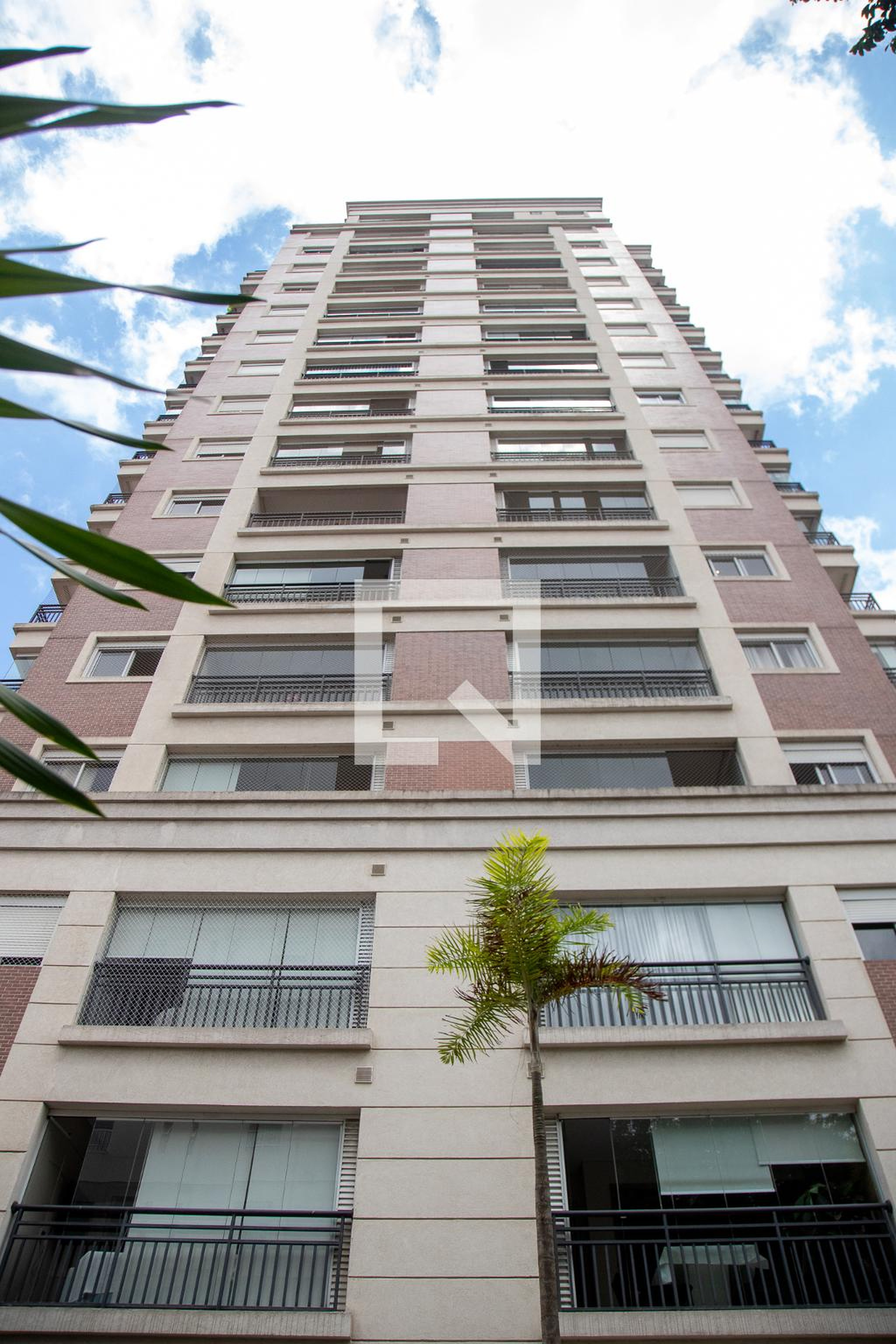 Fachada Condomínio Up Style Campo Belo