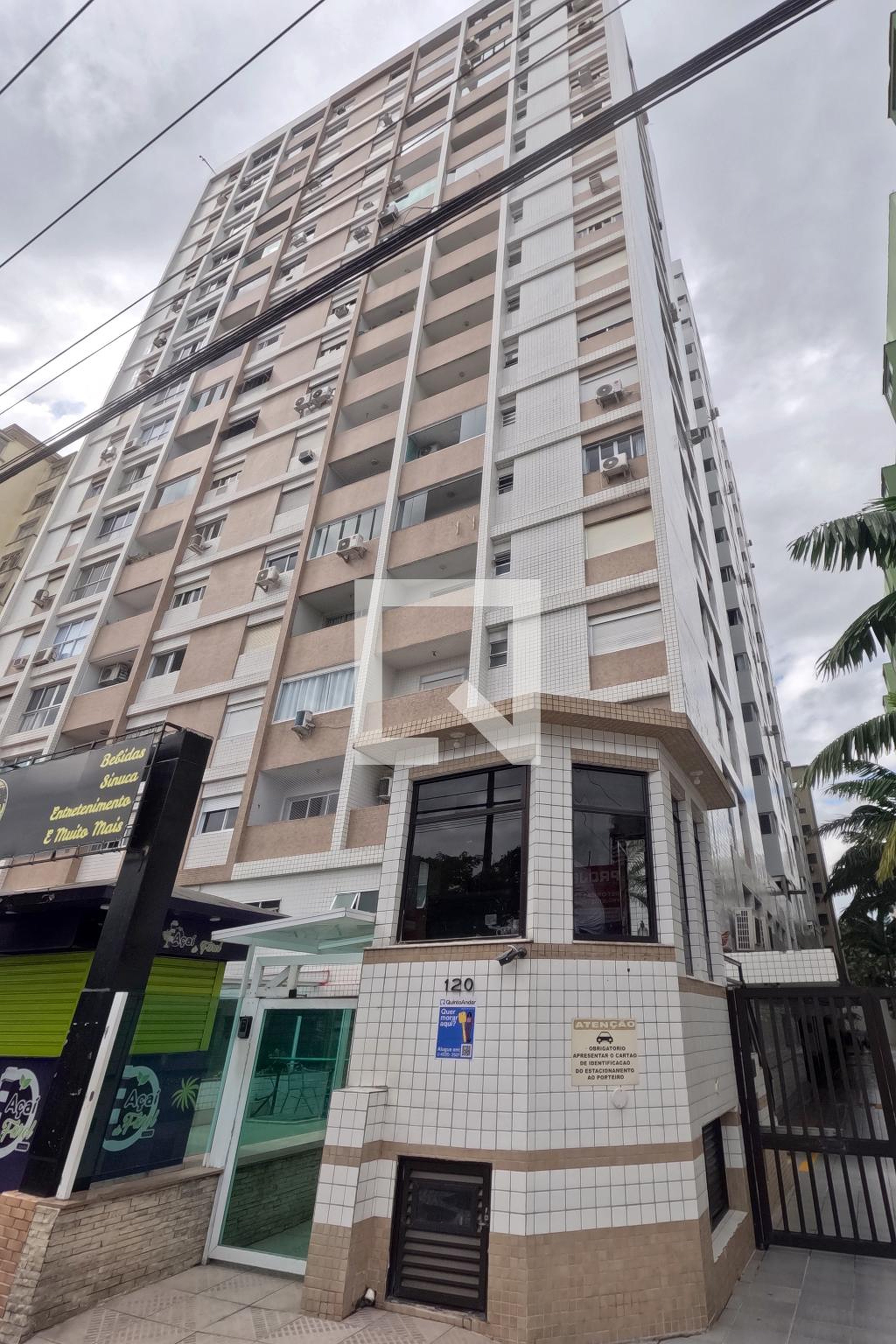 Fachada Condomínio Solar do Embaré