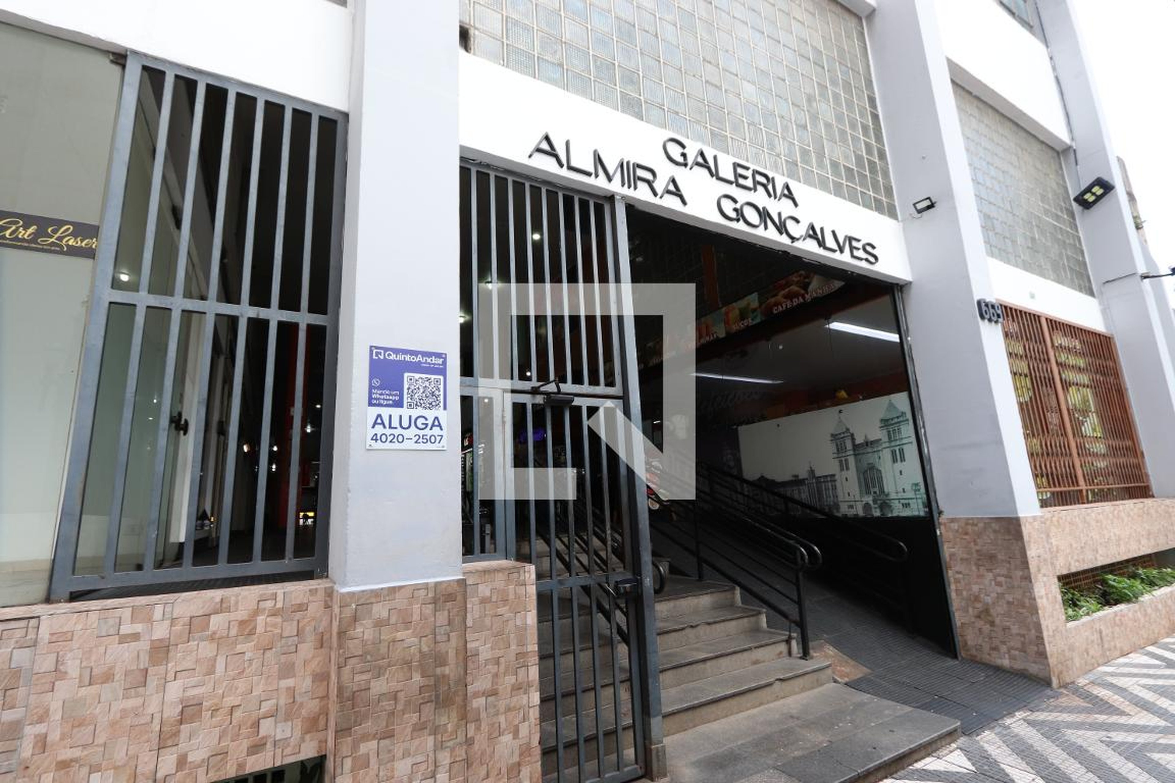 Entrada - Edifício Almira Gonçalves