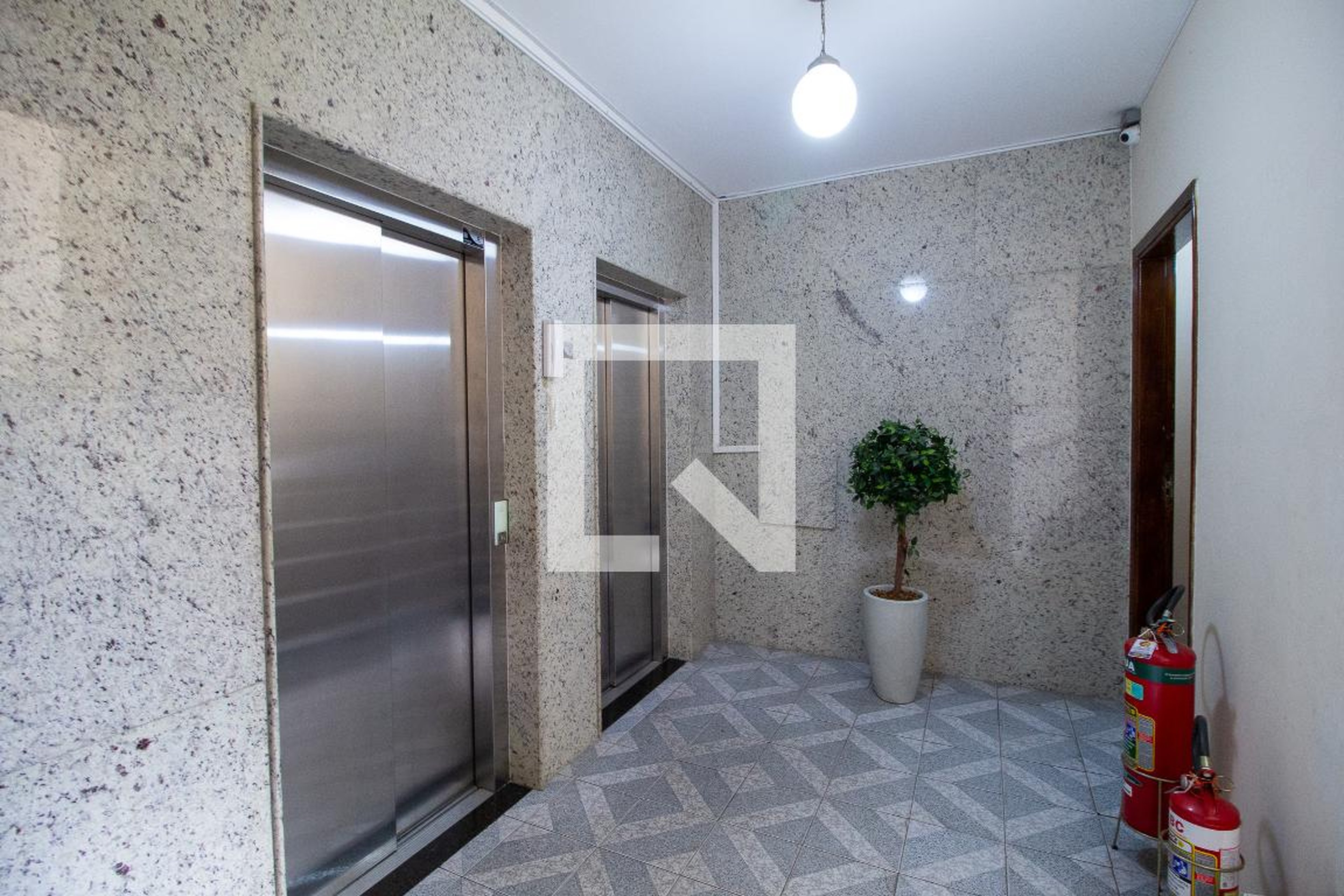 Hall social - Edificio Rubens Spelmam