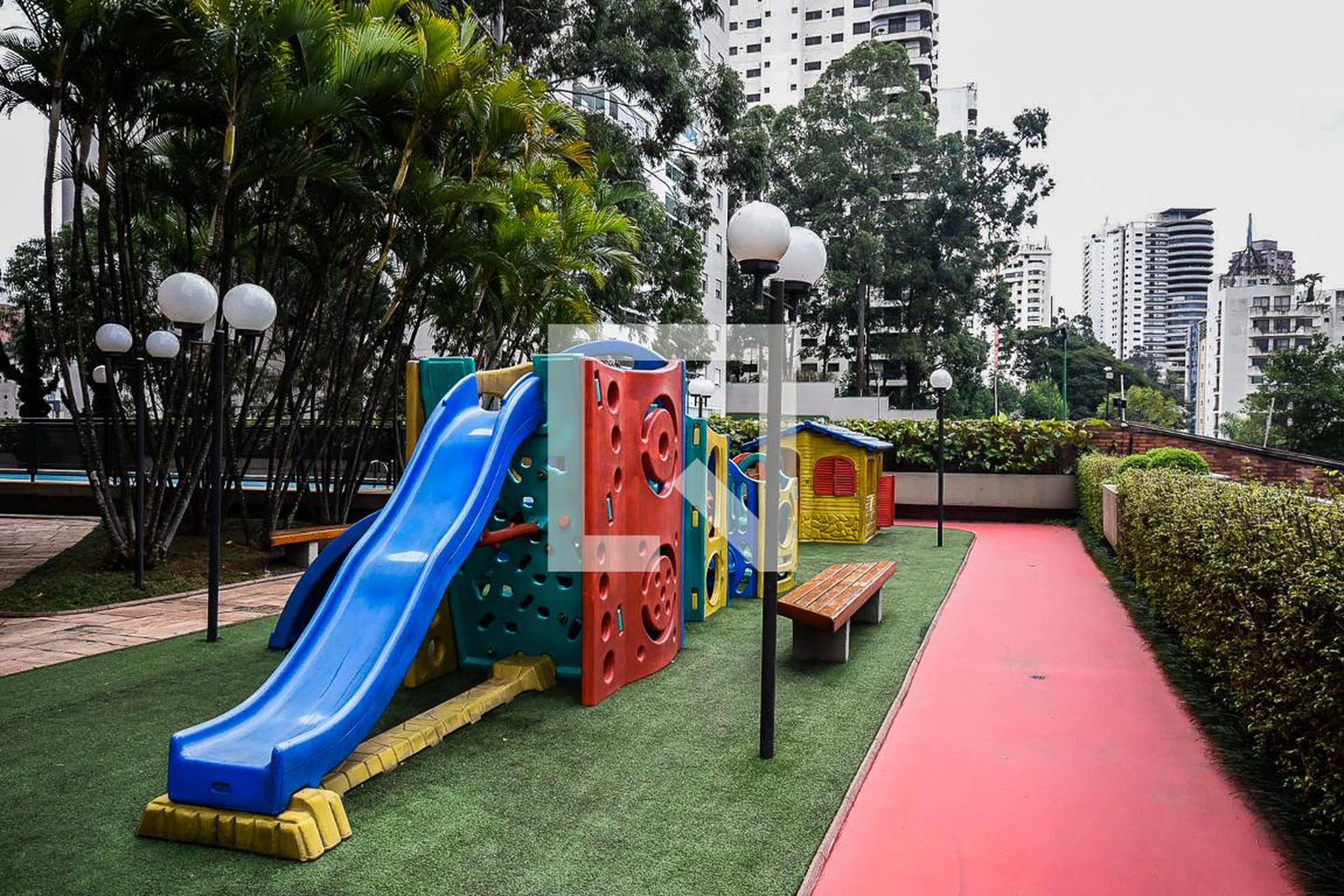 Playground - Maxims Sp