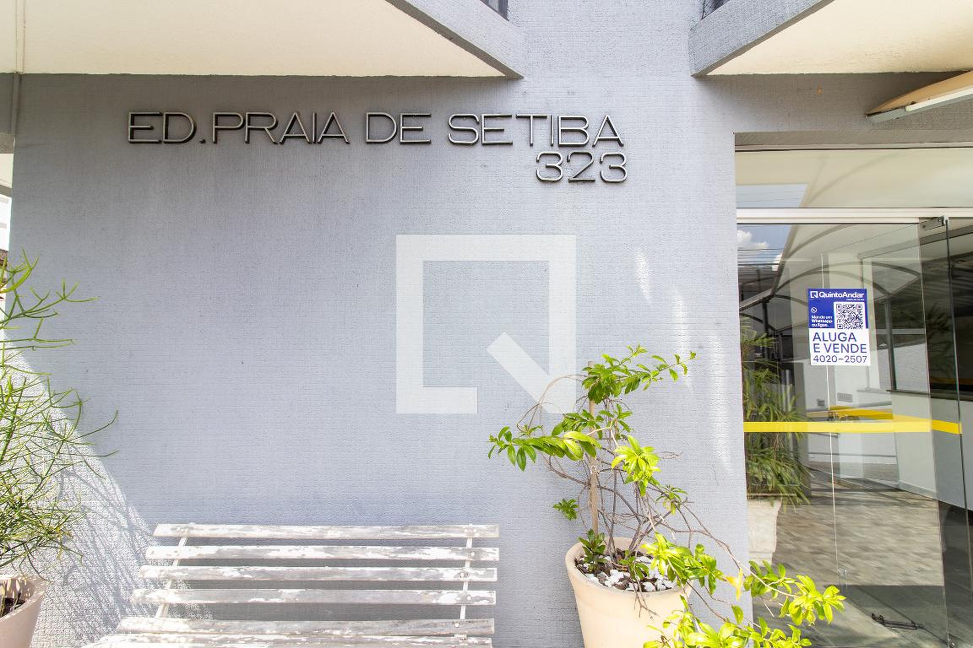 Fachada Condomínio Praia de Setiba