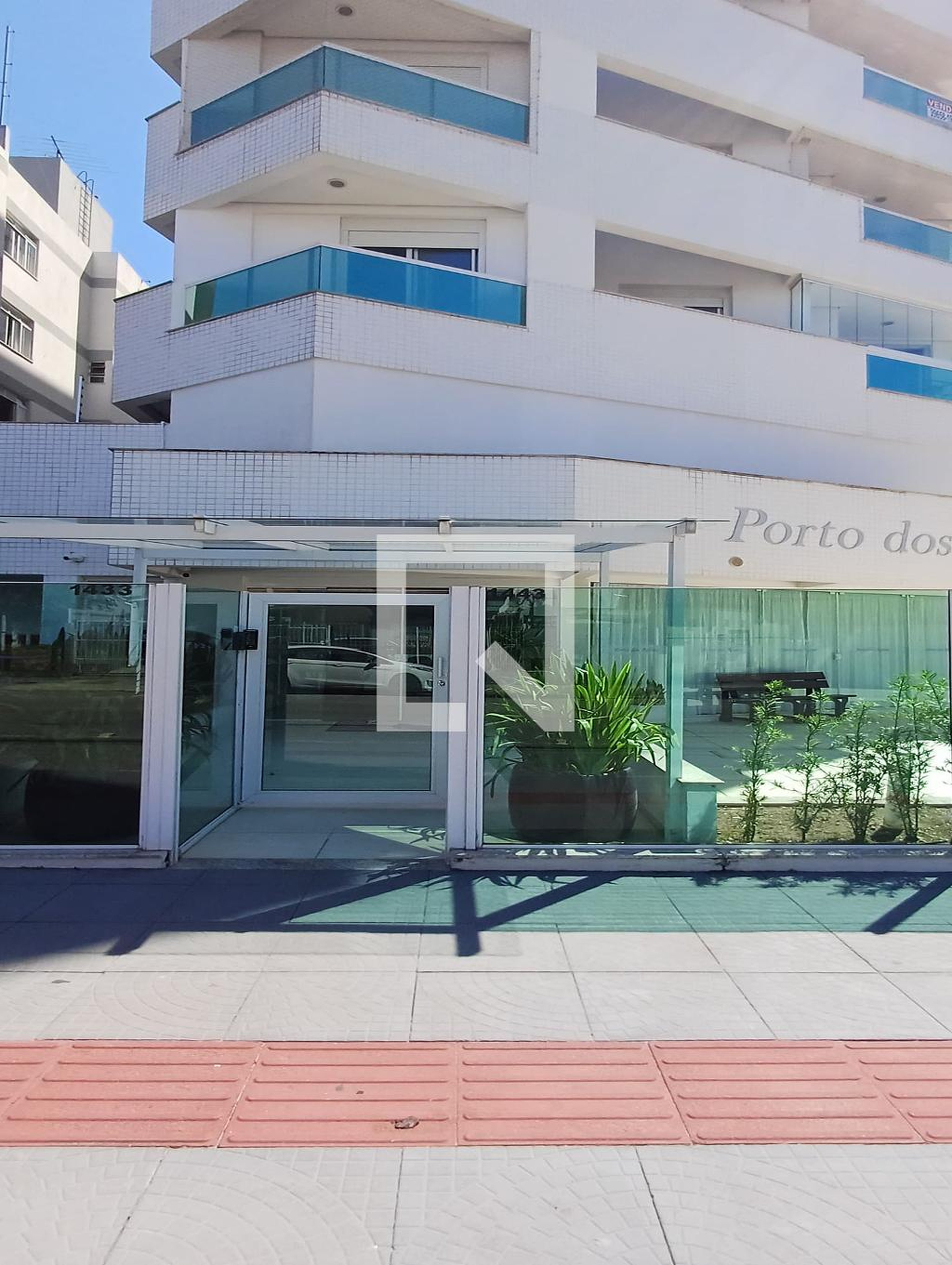 Fachada do Prédio Condomínio Porto dos Açores