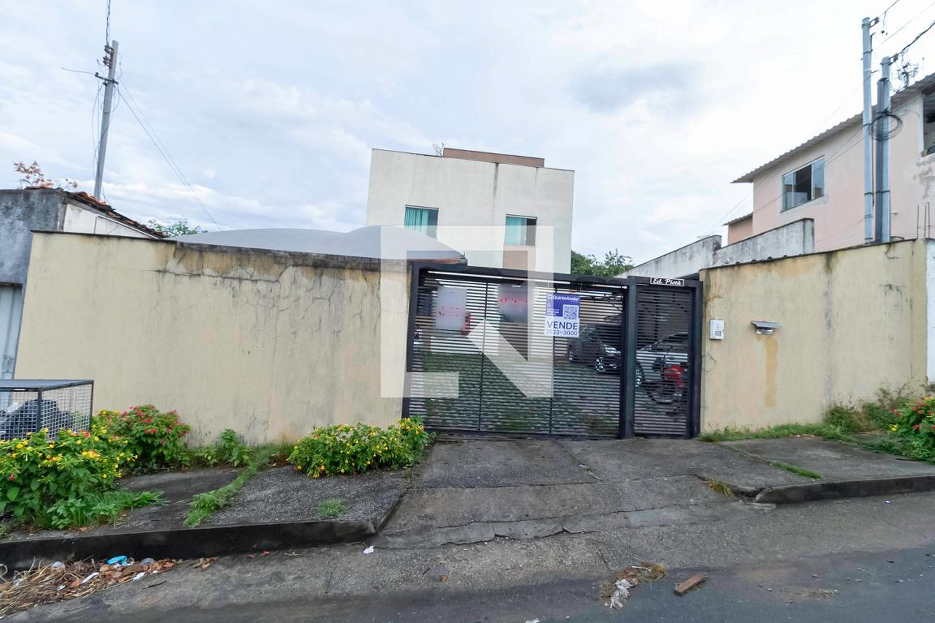 Fachada Condomínio em Rua Santos Dumont, 49