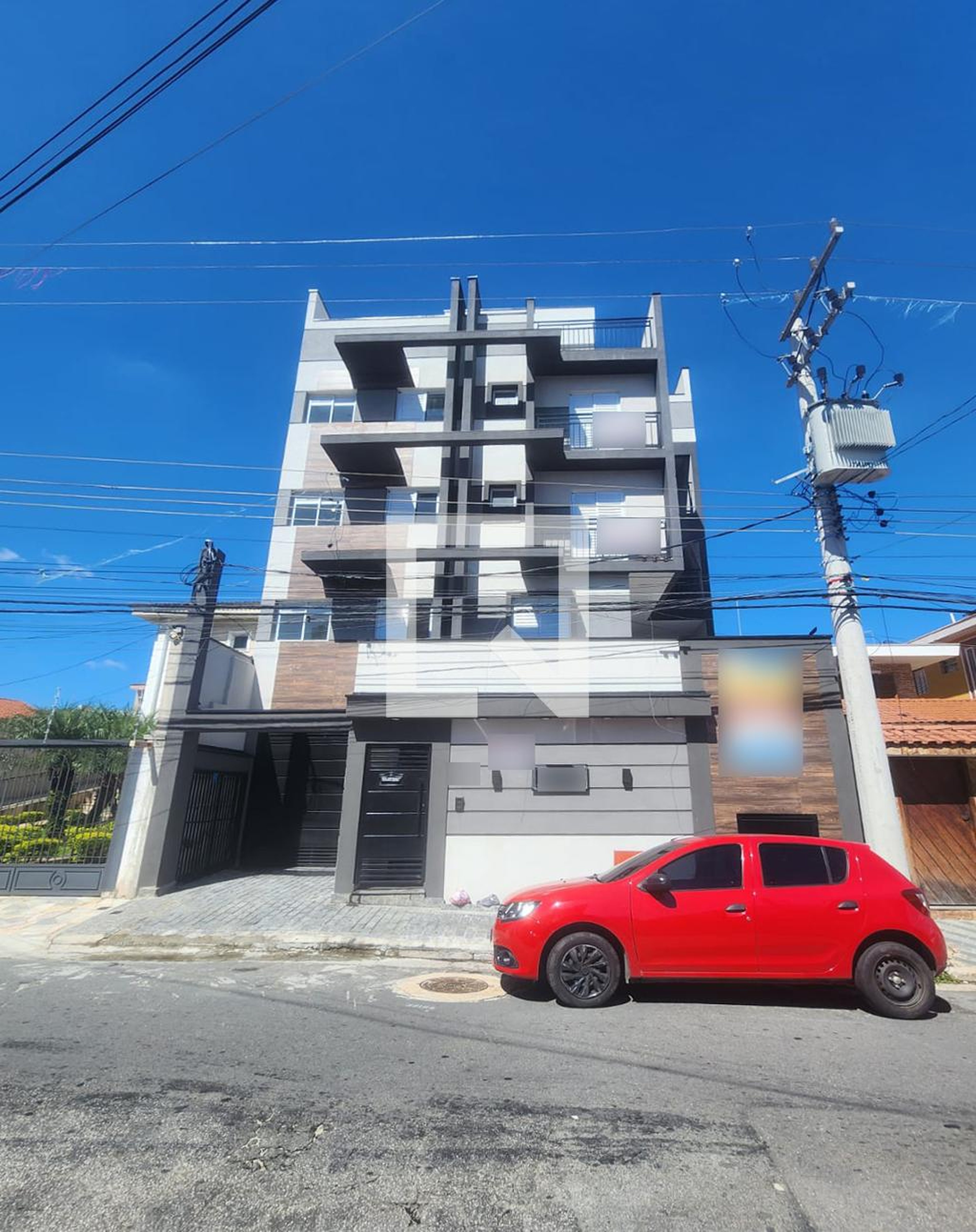 Fachada Condomínio em Rua Doutor Nelson da Veiga, 112