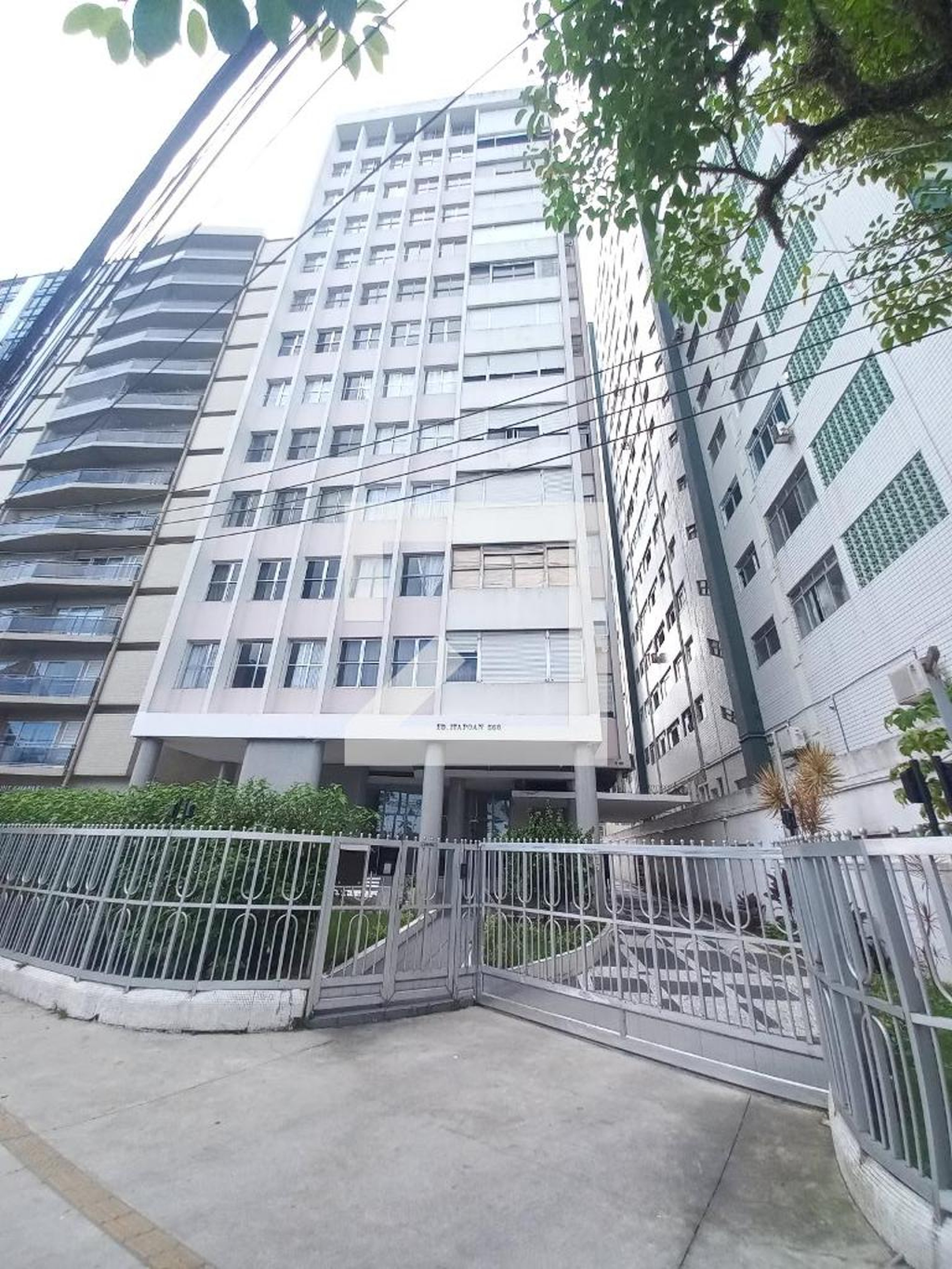 Fachada do Prédio Condomínio Itapoan