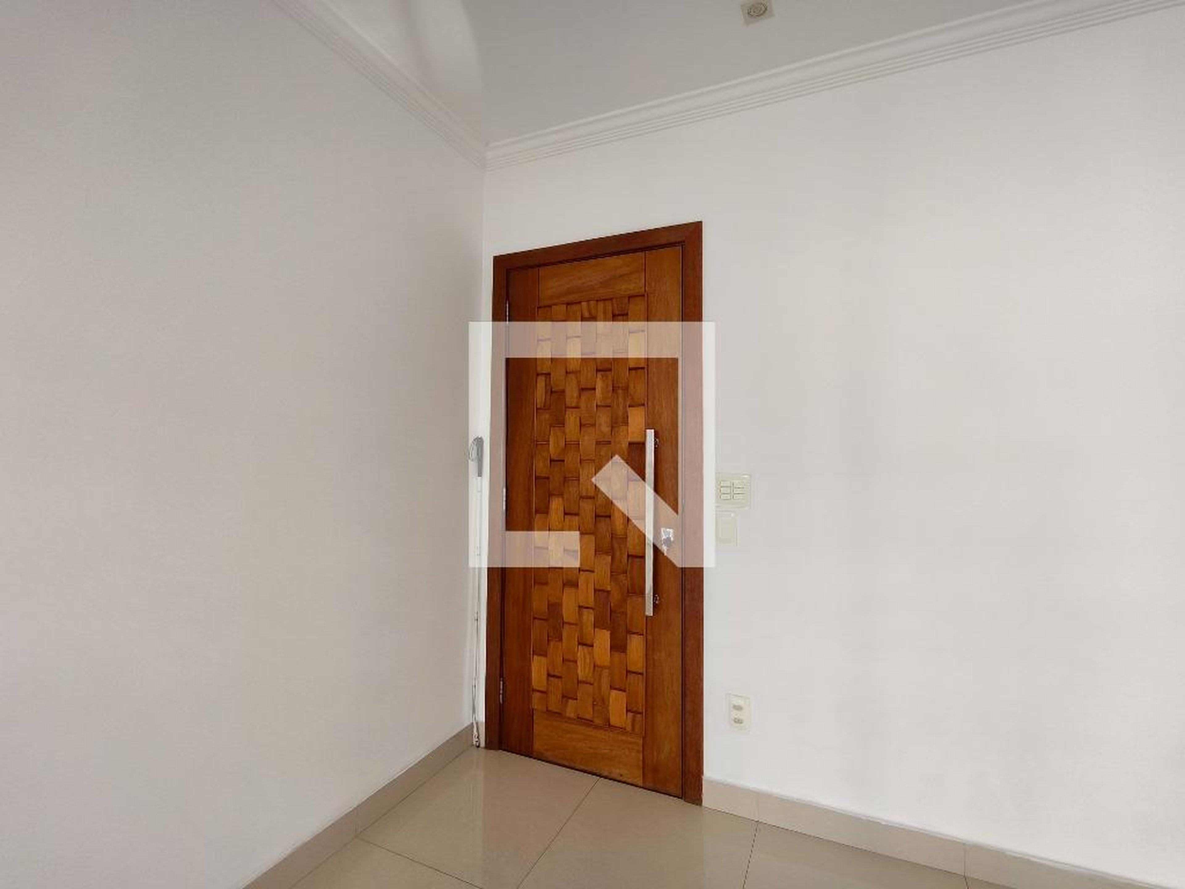 Entrada Condomínio em Rua General Roca, 798