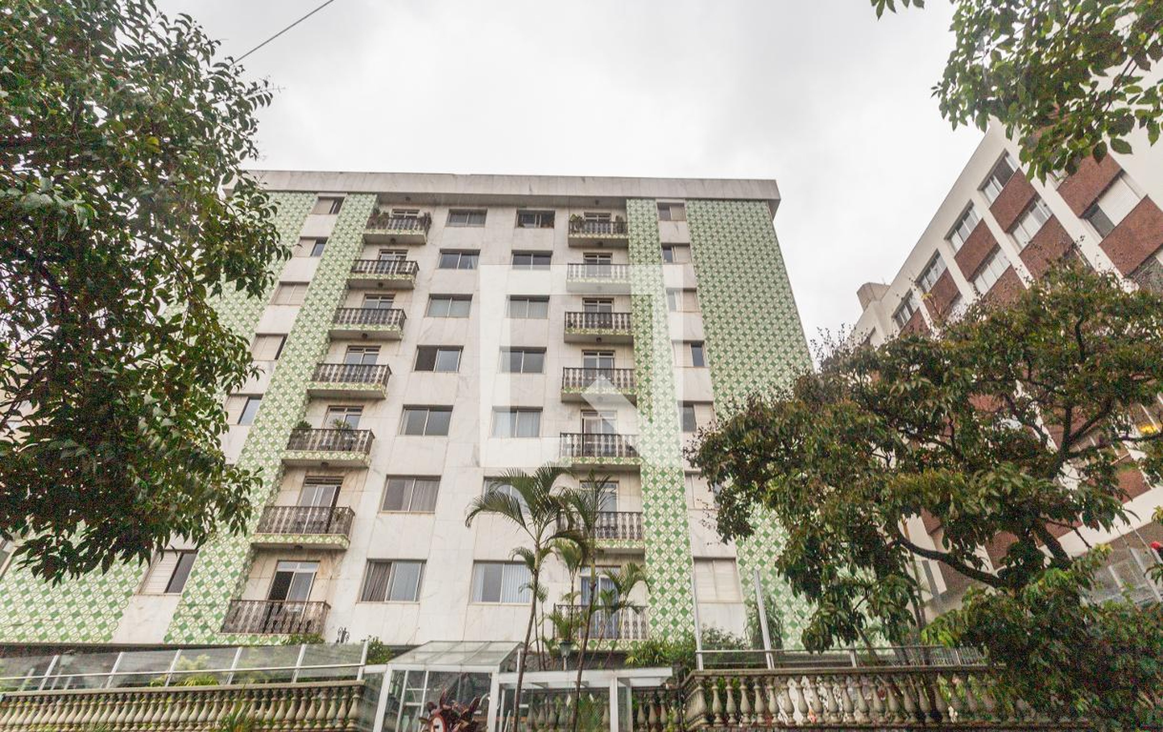 Fachada Condomínio em Rua Soares do Couto, 290