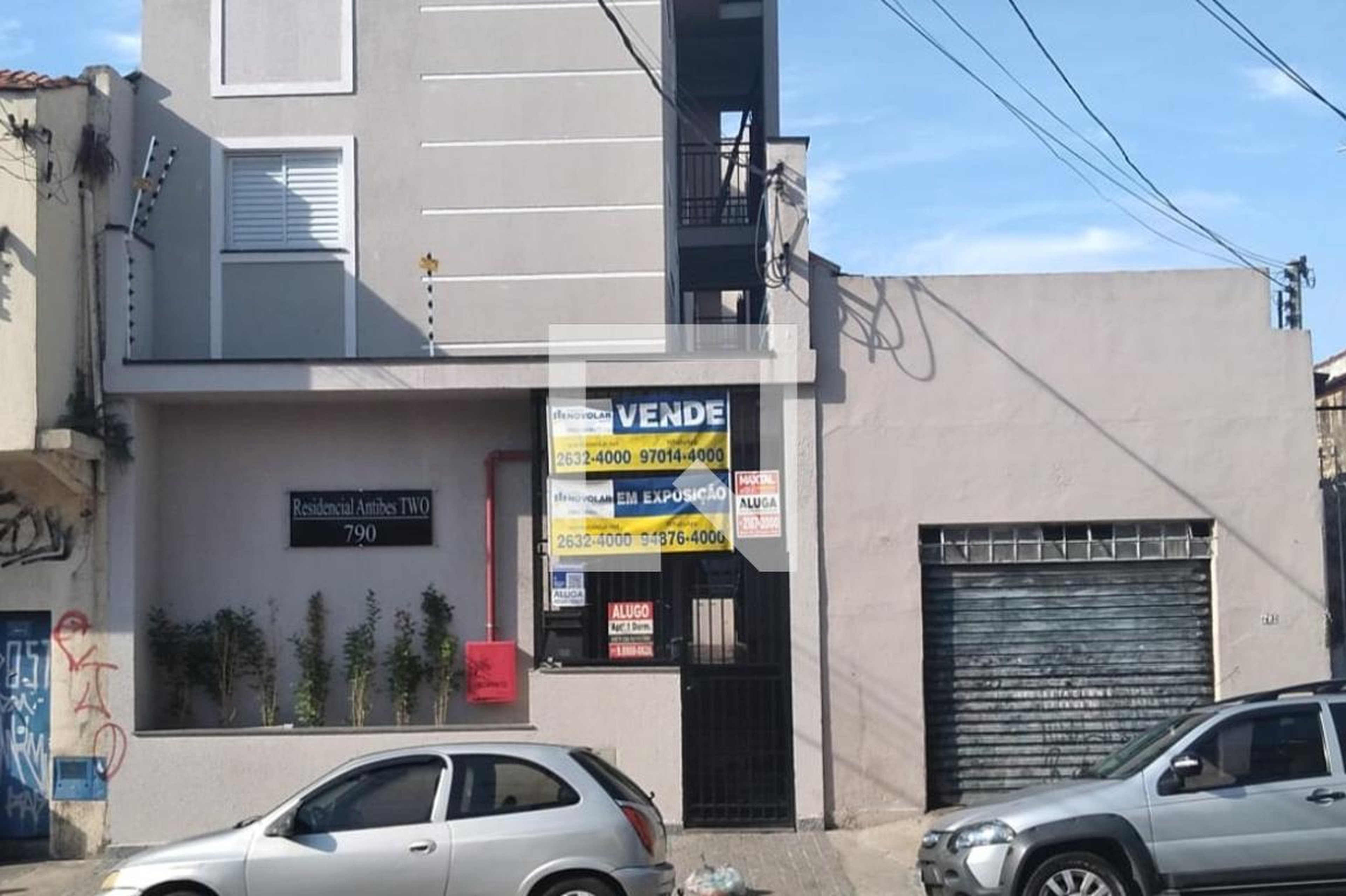 Fachada Condomínio em Rua Duarte de Azevedo, 790