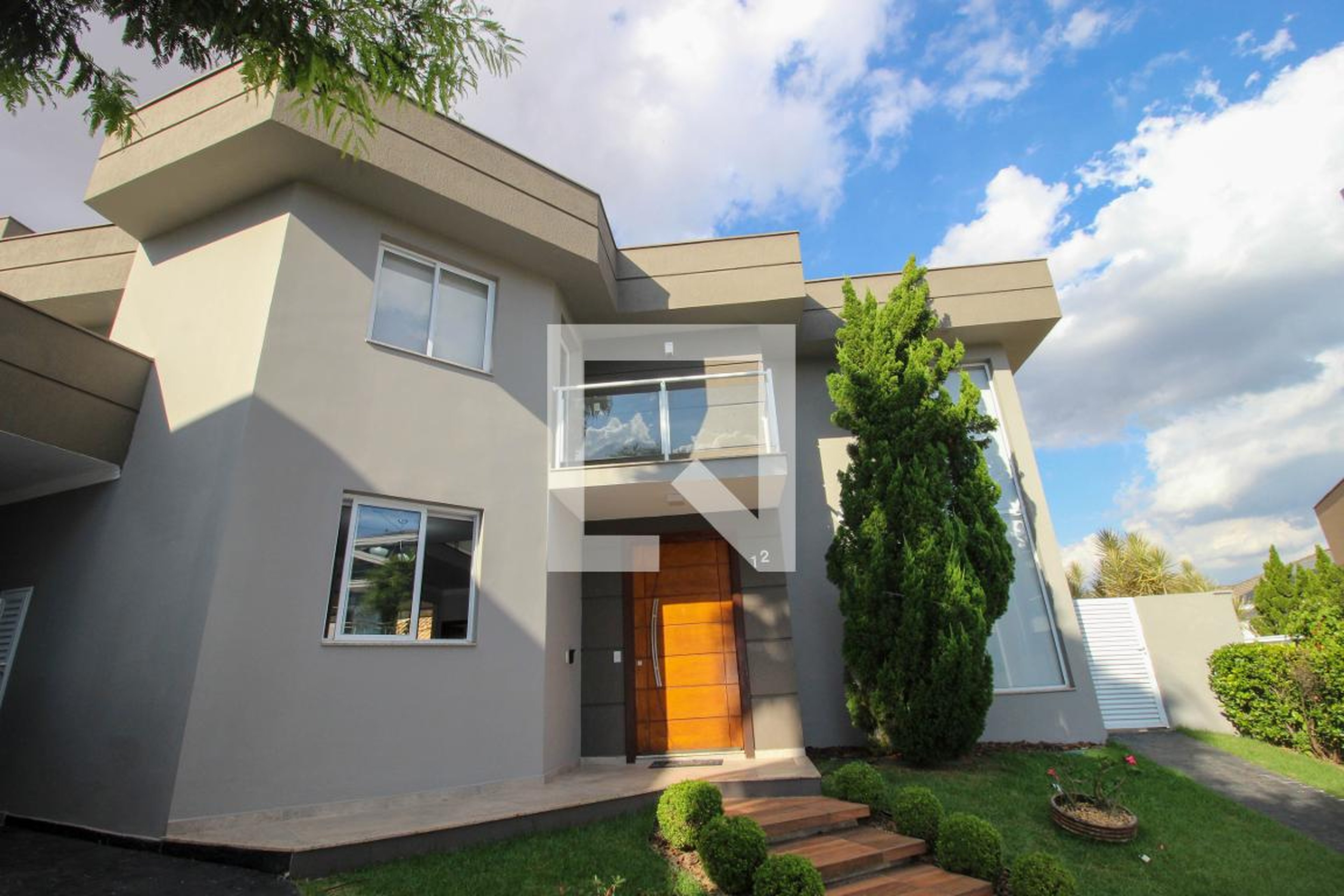 Fachada Condomínio em Rua José Marques de Oliveira, 12