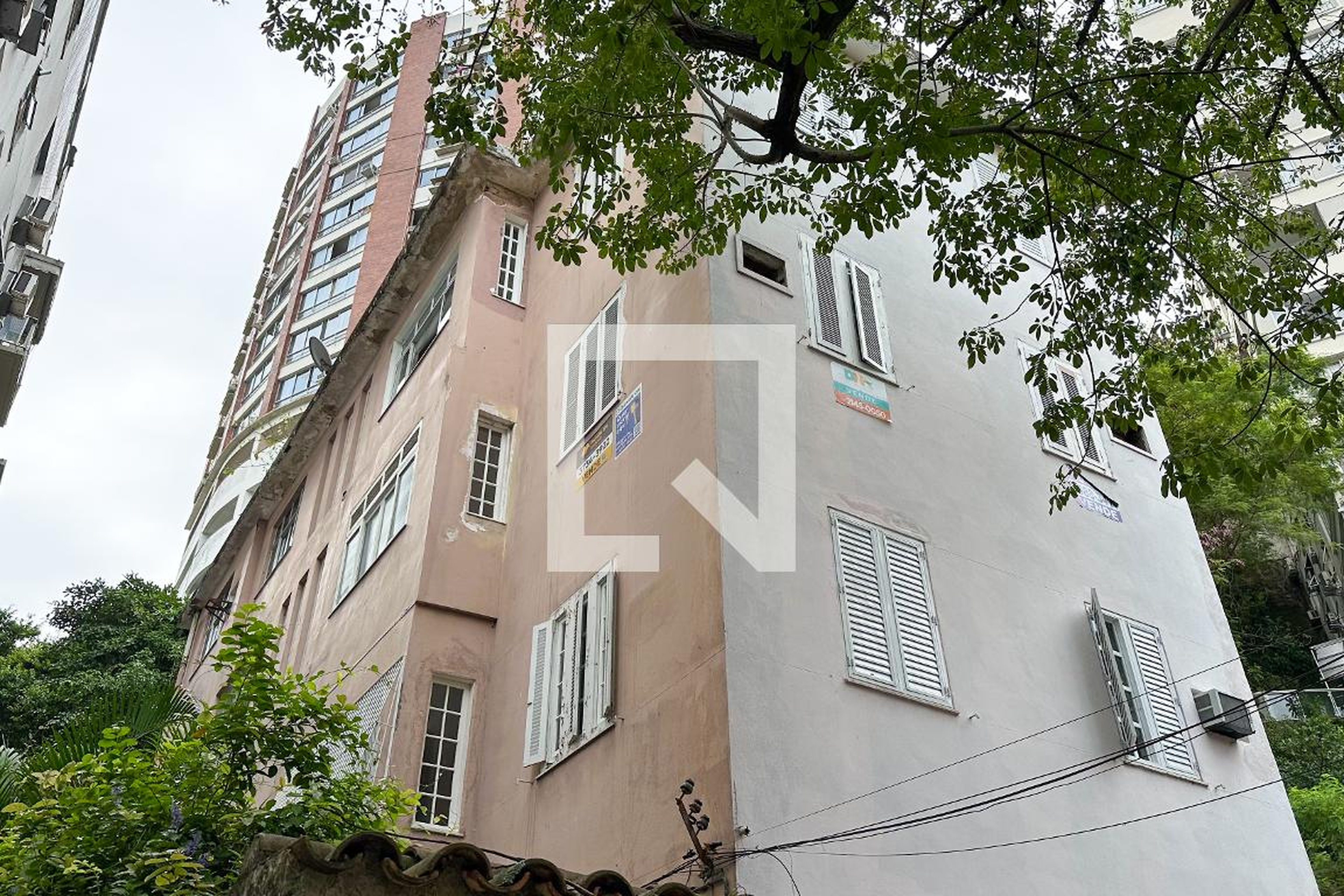 Fachada Edifício Professor Saldanha