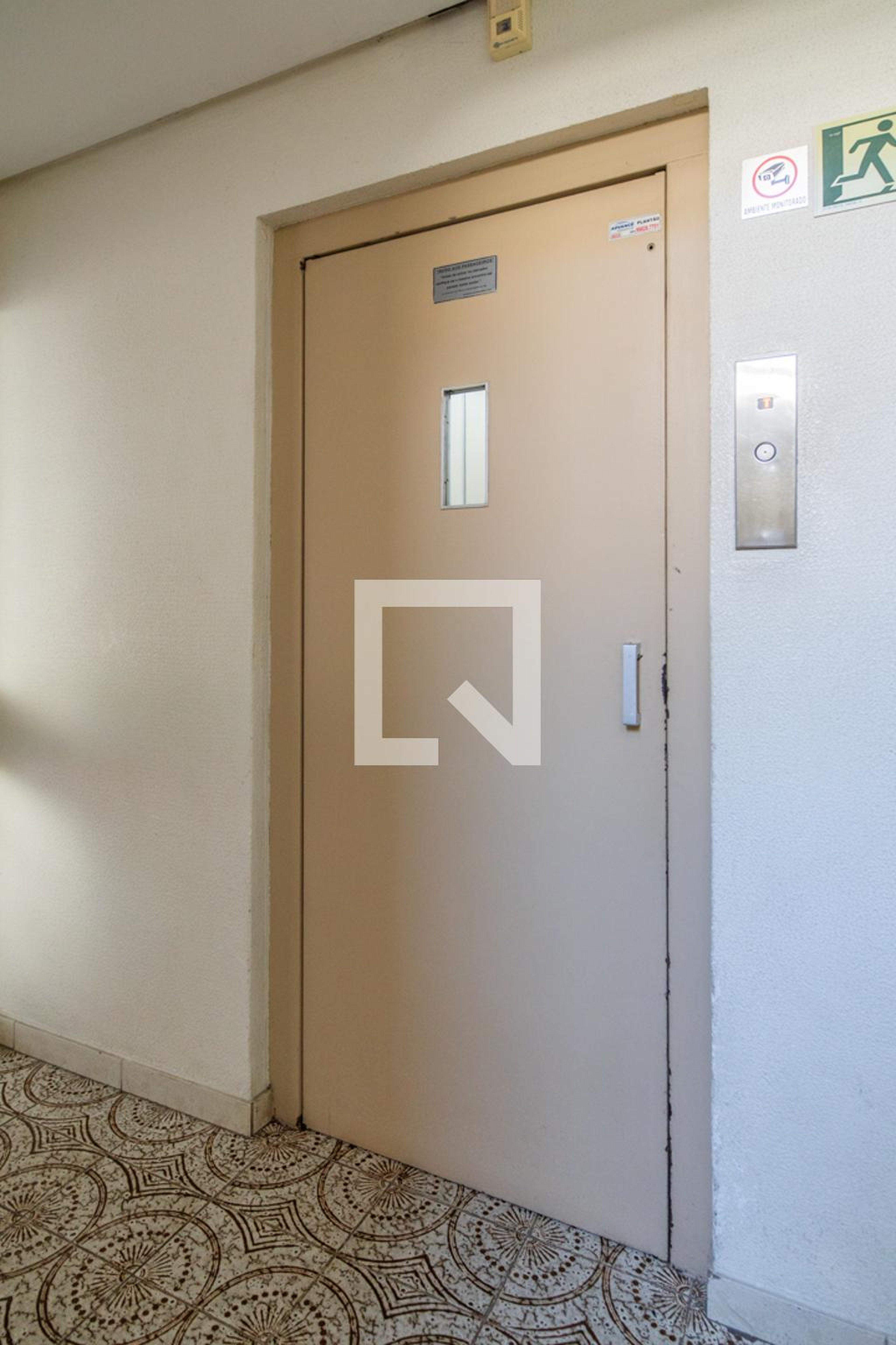 Elevador - Edifício Atlanta