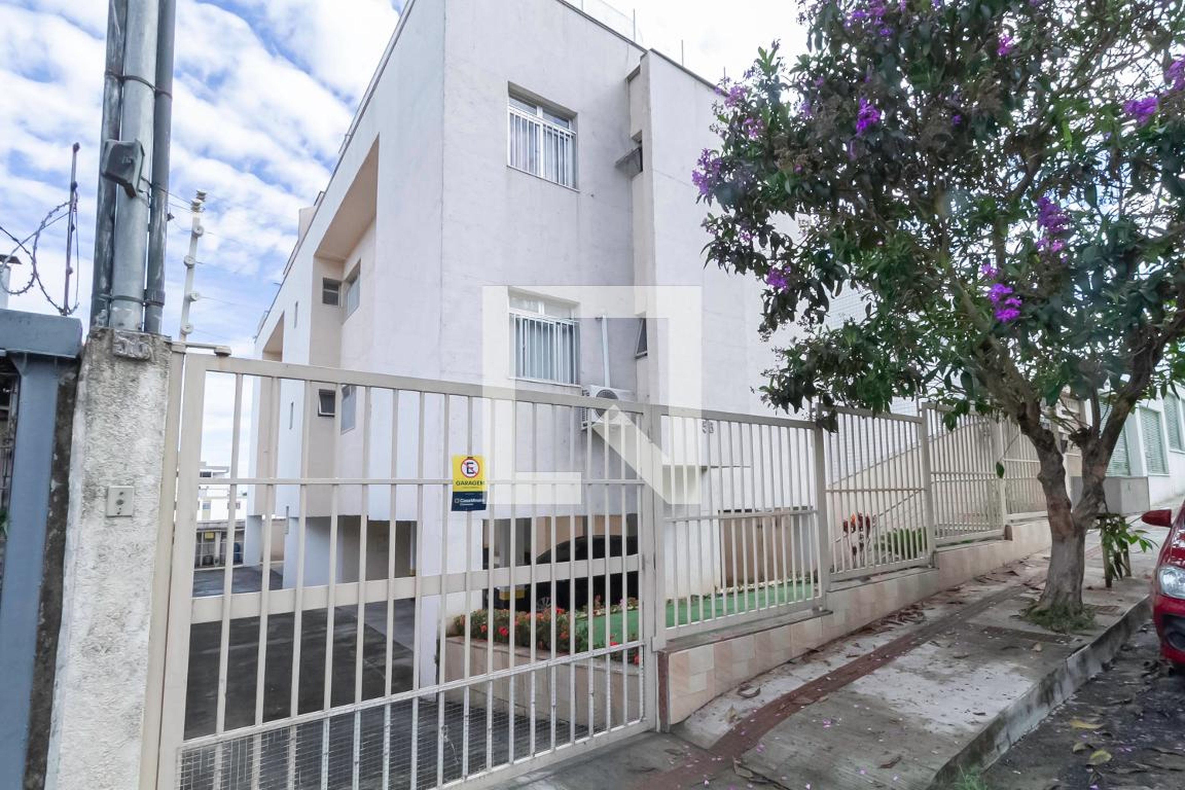 Fachada Condomínio Teófilo Gonçalves