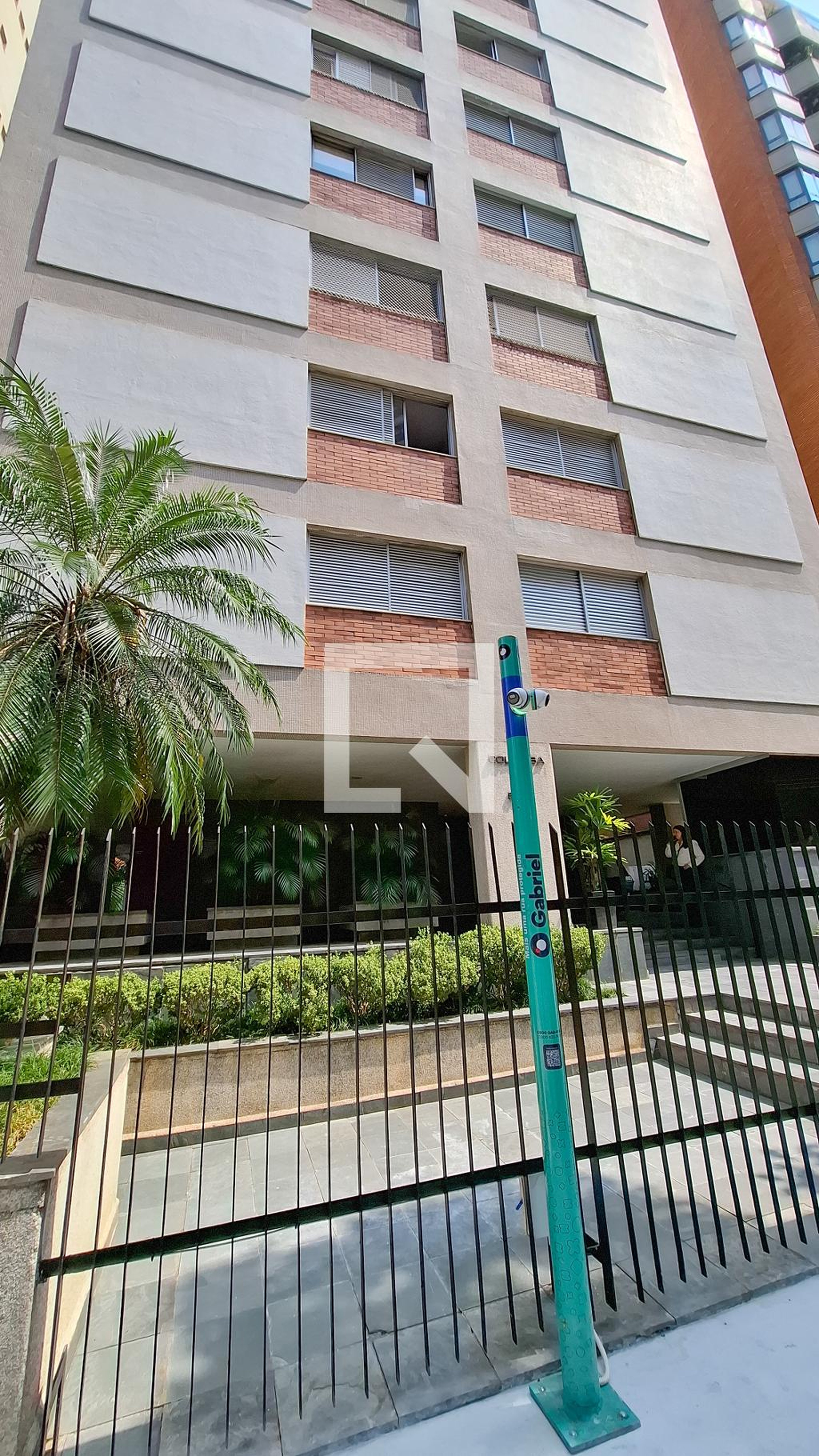 Fachada do Prédio Condomínio Columba