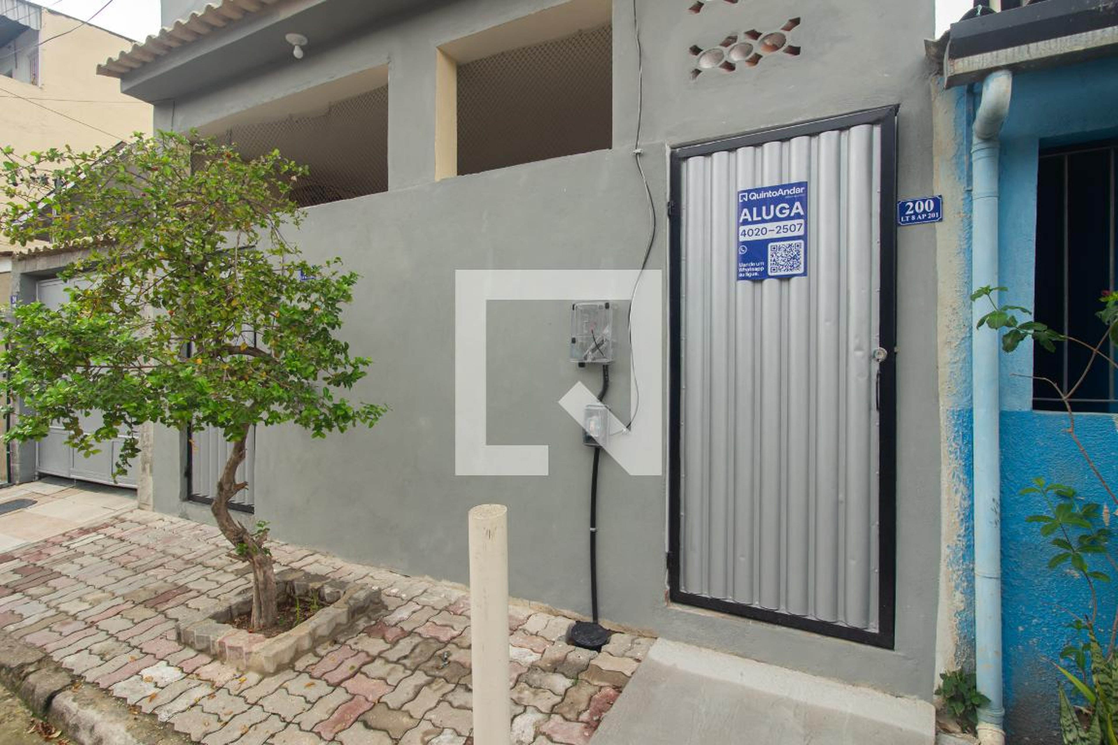 Fachada Condomínio em Rua Campína Grande, 200