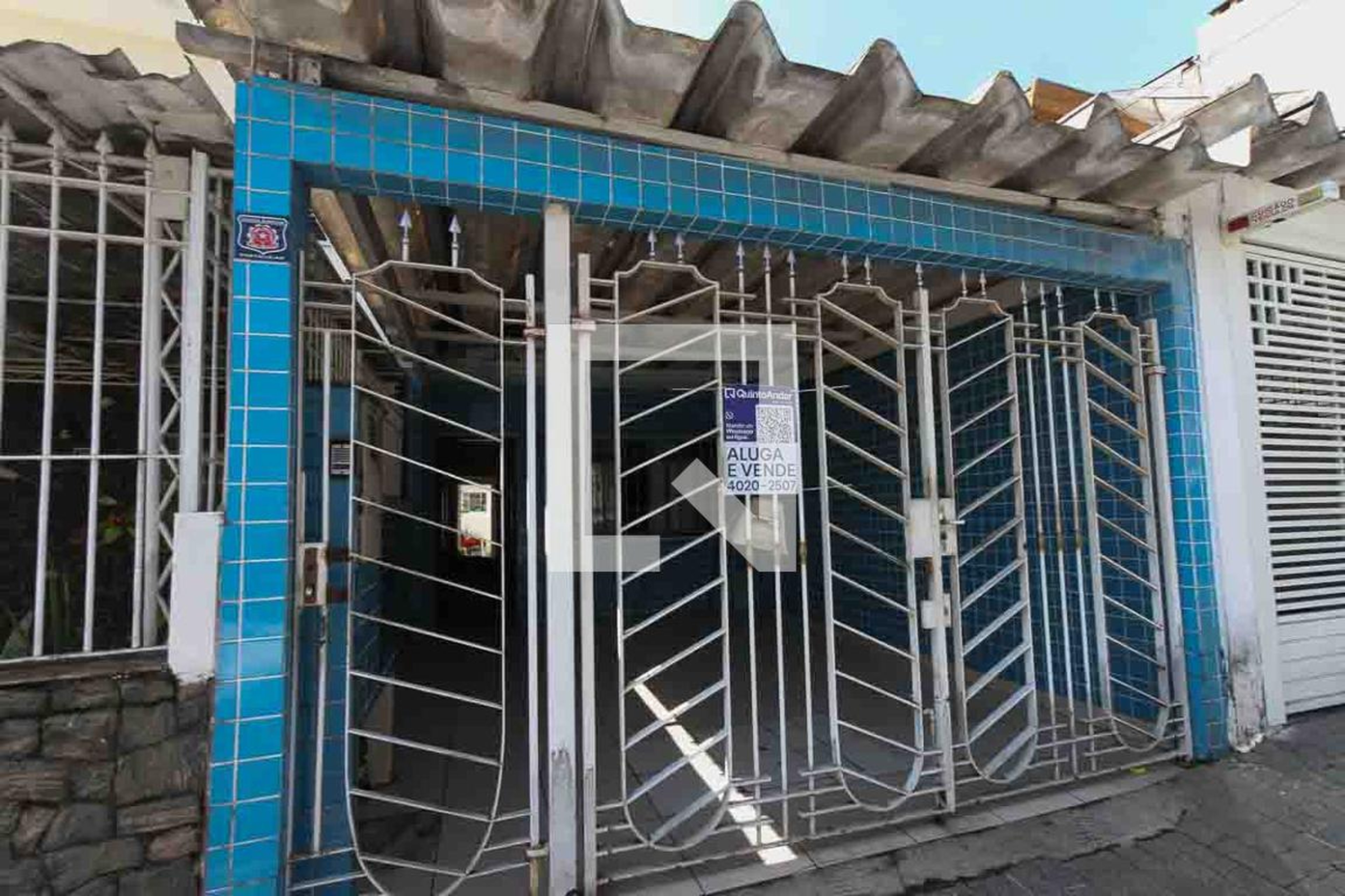 Fachada Condomínio em Rua Armando Dias, 562