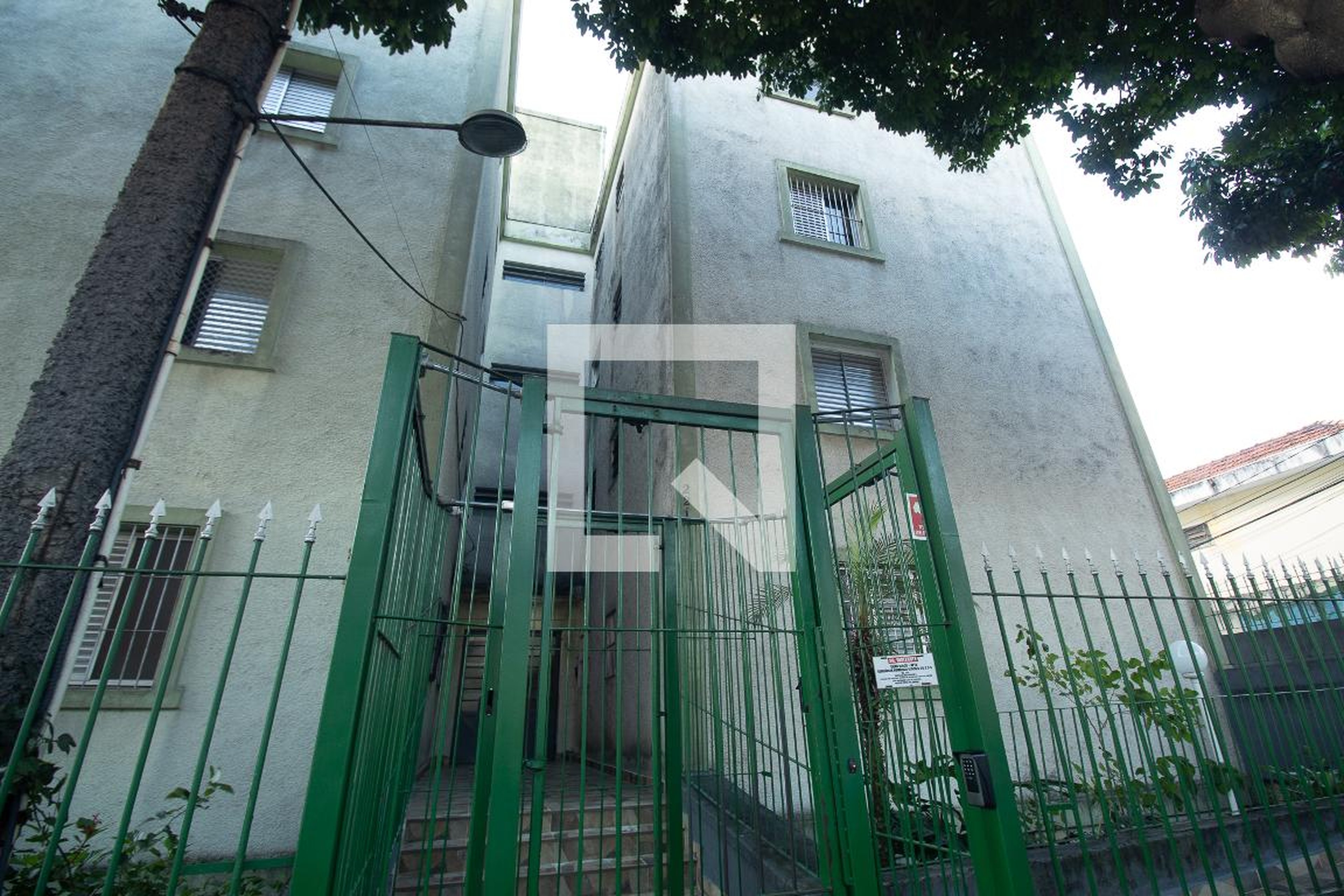 Fachada Condomínio em Rua João de Souto Maior, 221