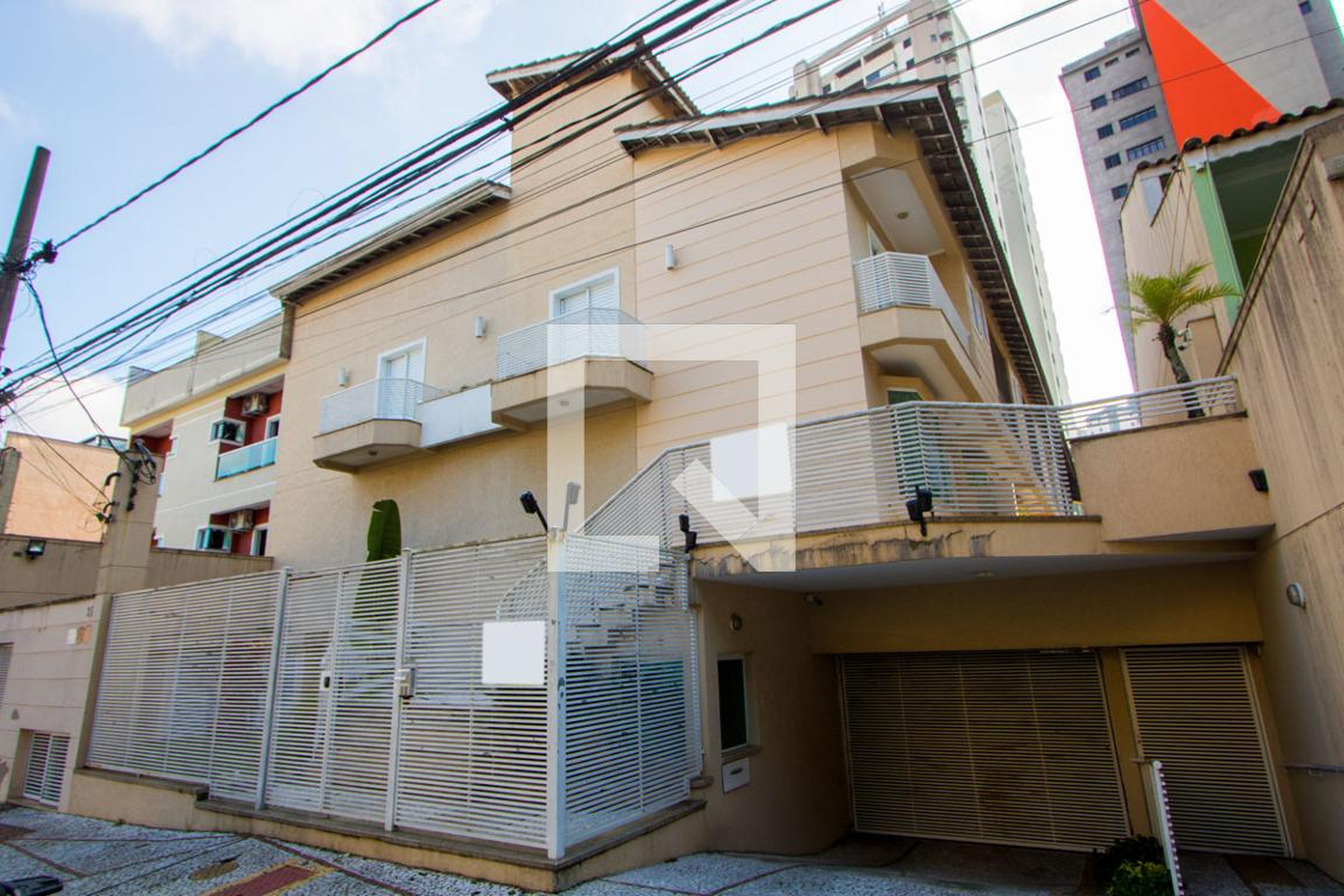 Fachada do condomínio Edifício Residencial Villagio Einstein