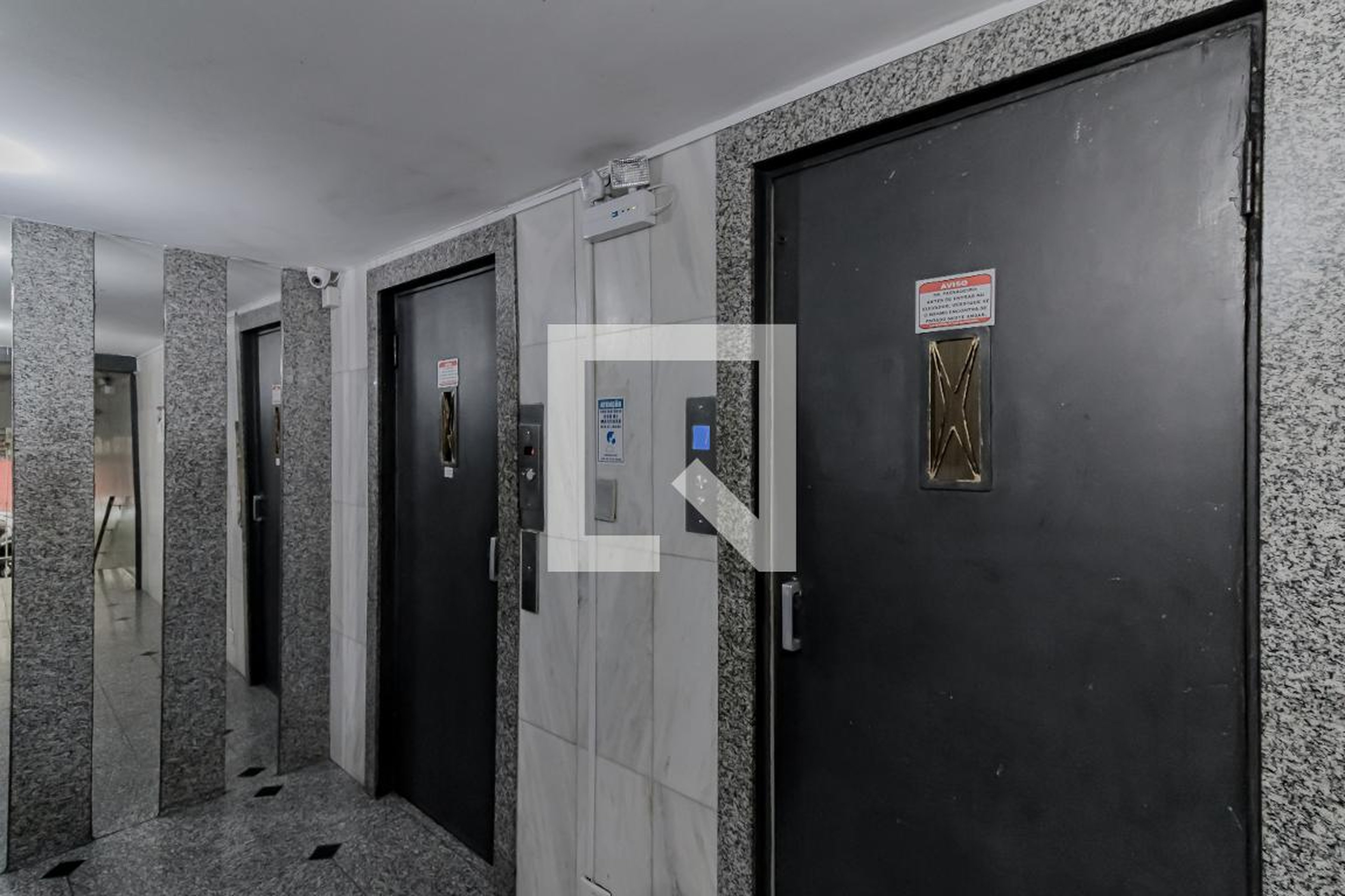 Elevador - Edifício Barão de Aracati