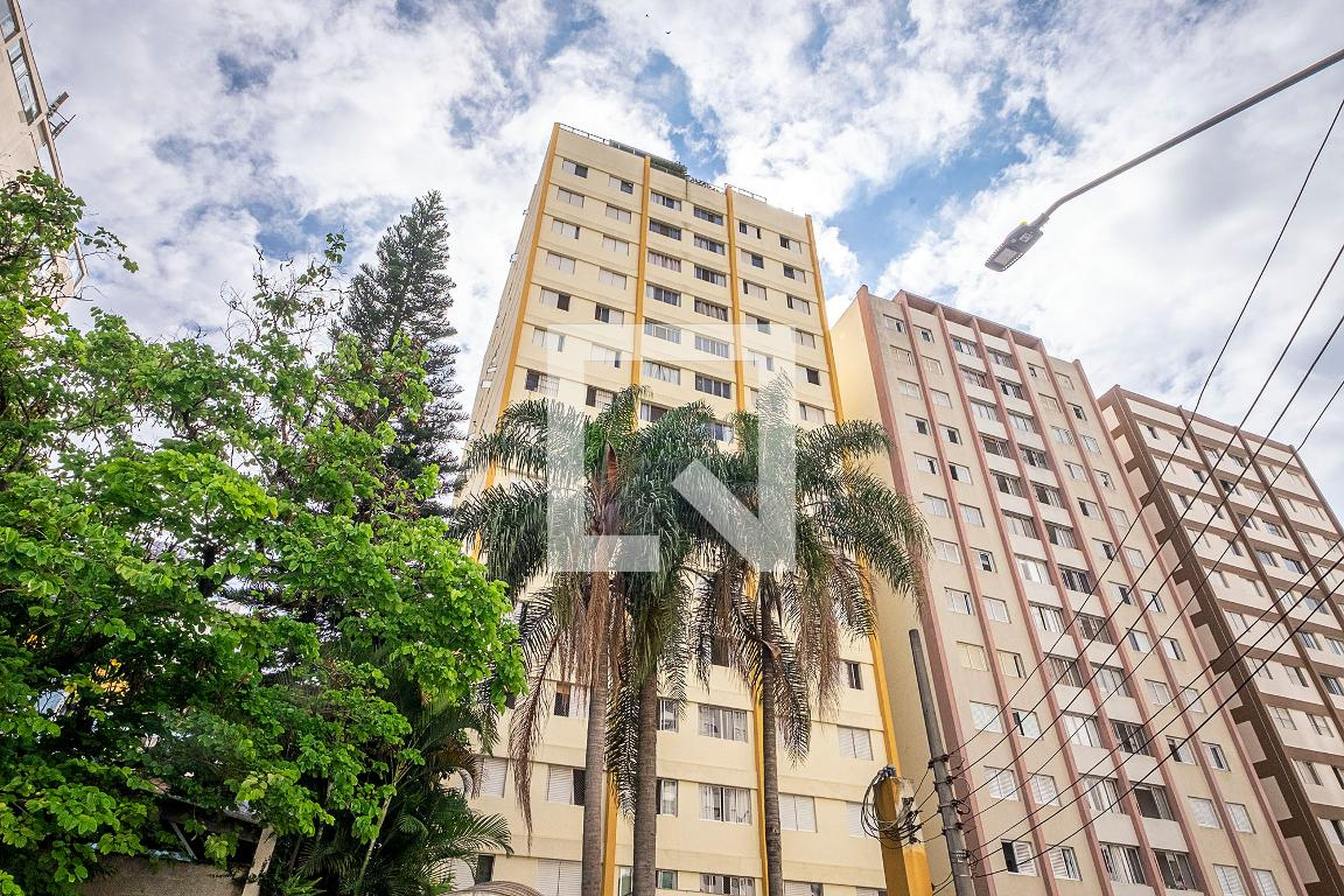 Fachada Condomínio Duque Guimarães