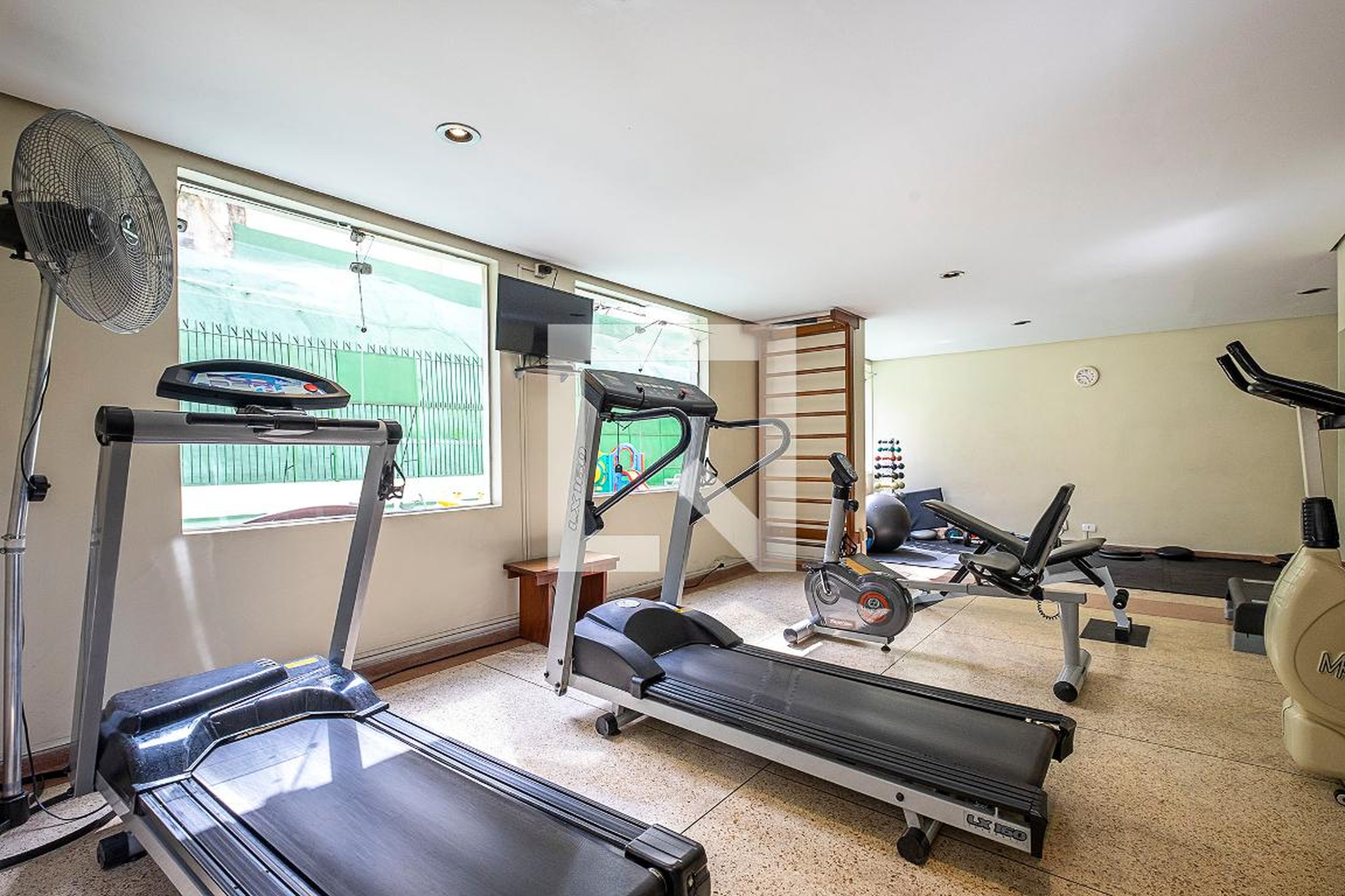 Academia - Duque Guimarães