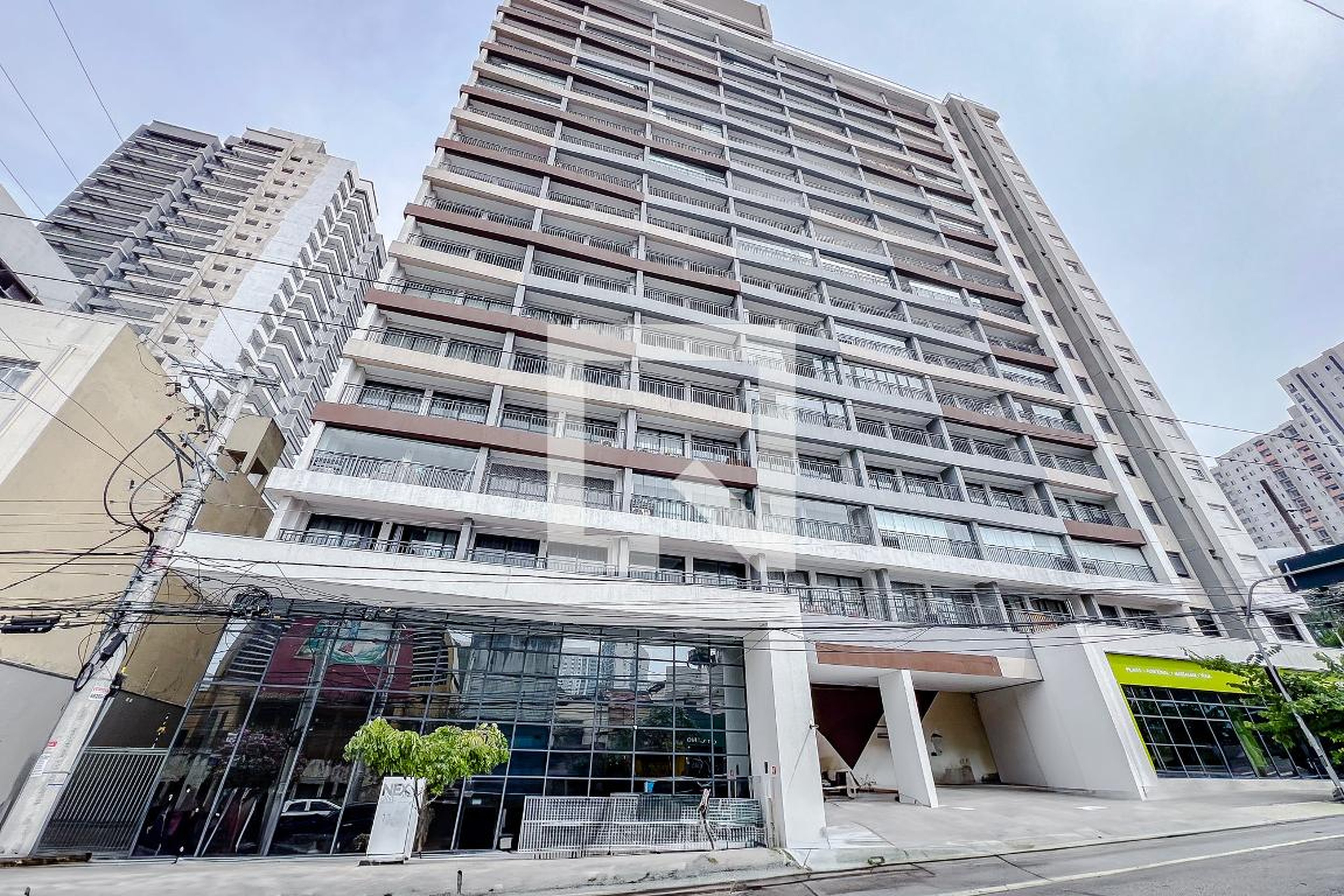 Fachada Condomínio em Avenida Doutor Gentil de Moura, 135