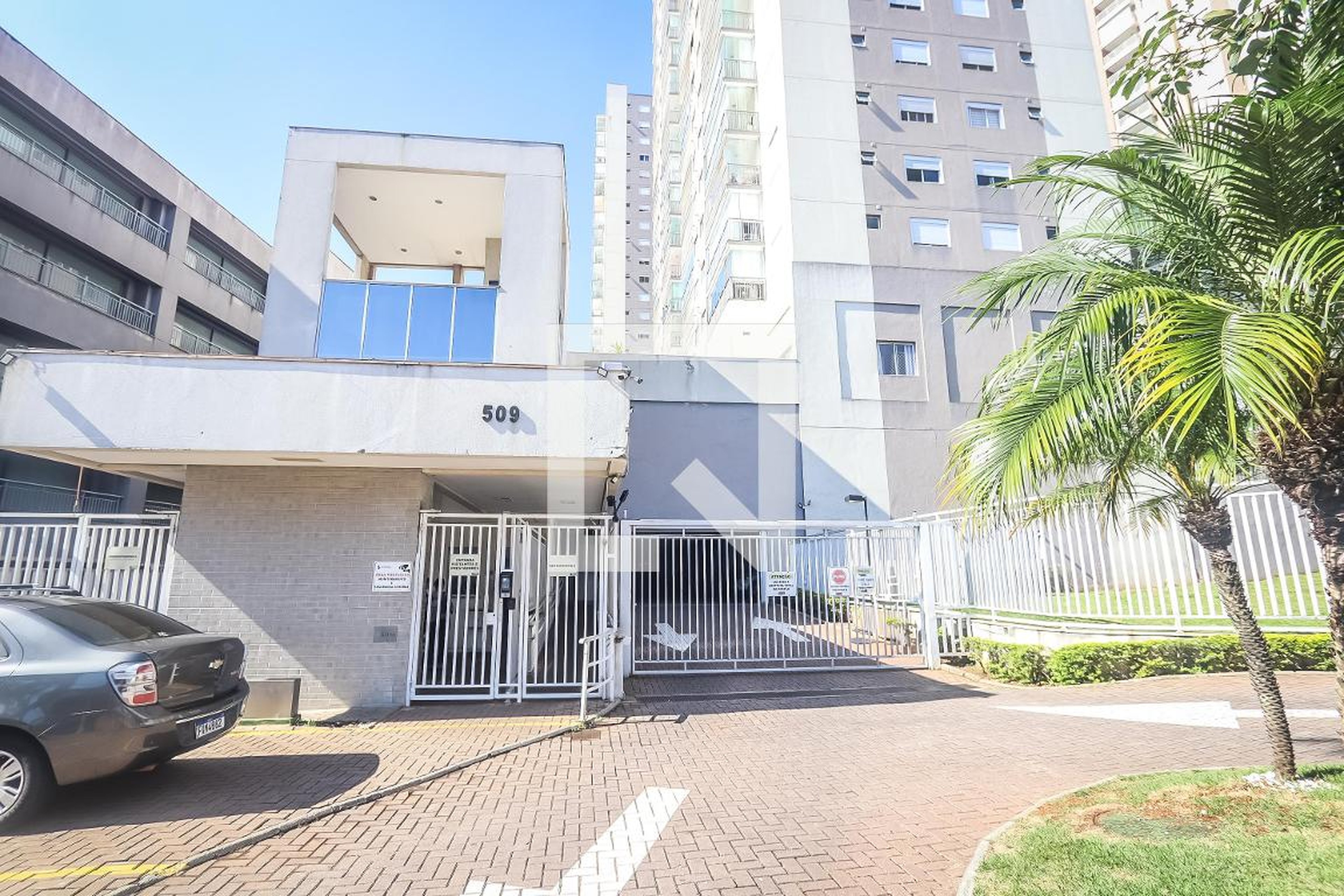 Fachada do Prédio Condomínio Easy Cidade Universitária