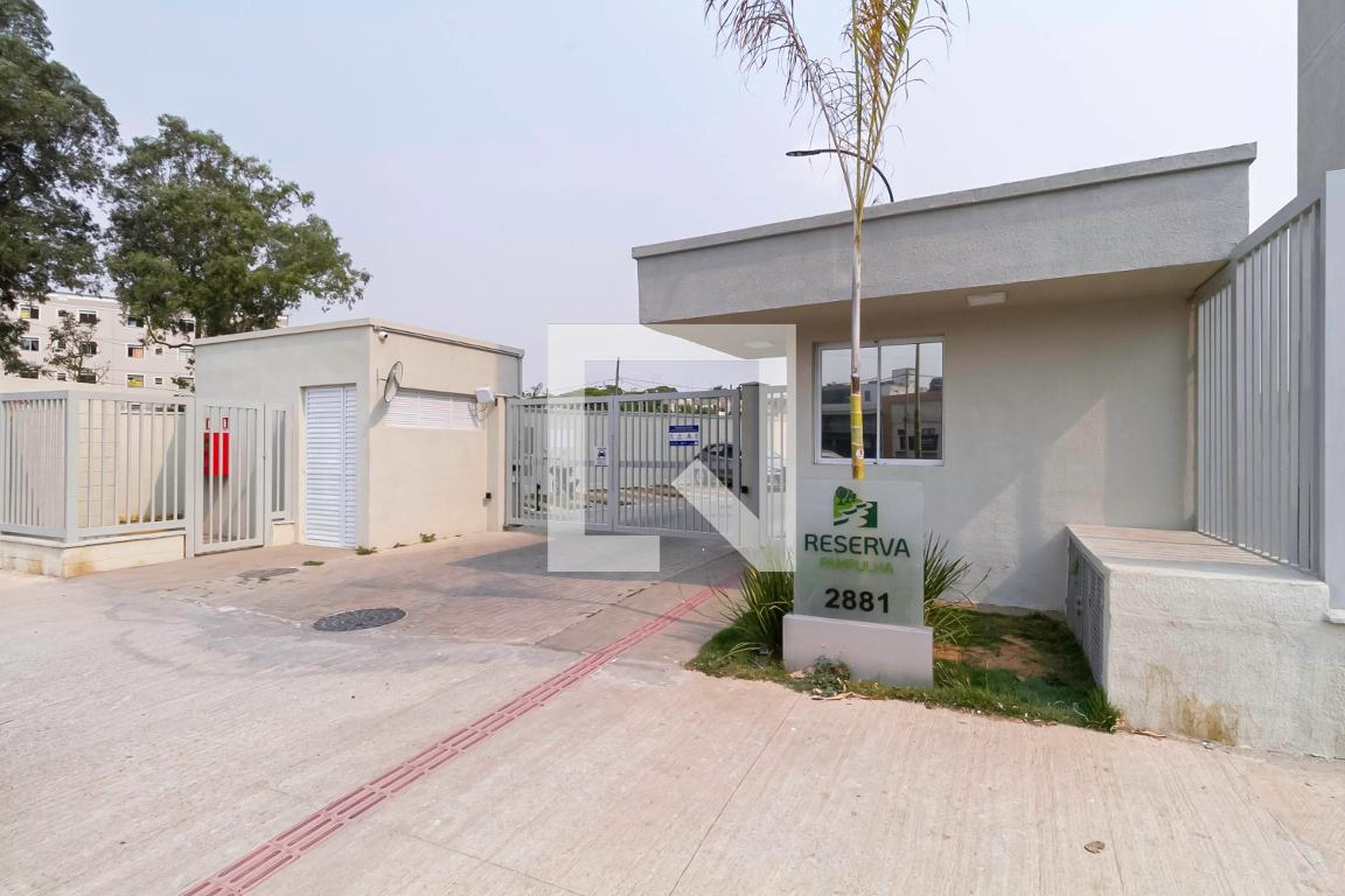 Fachada do condomínio Condomínio Reserva Pampulha