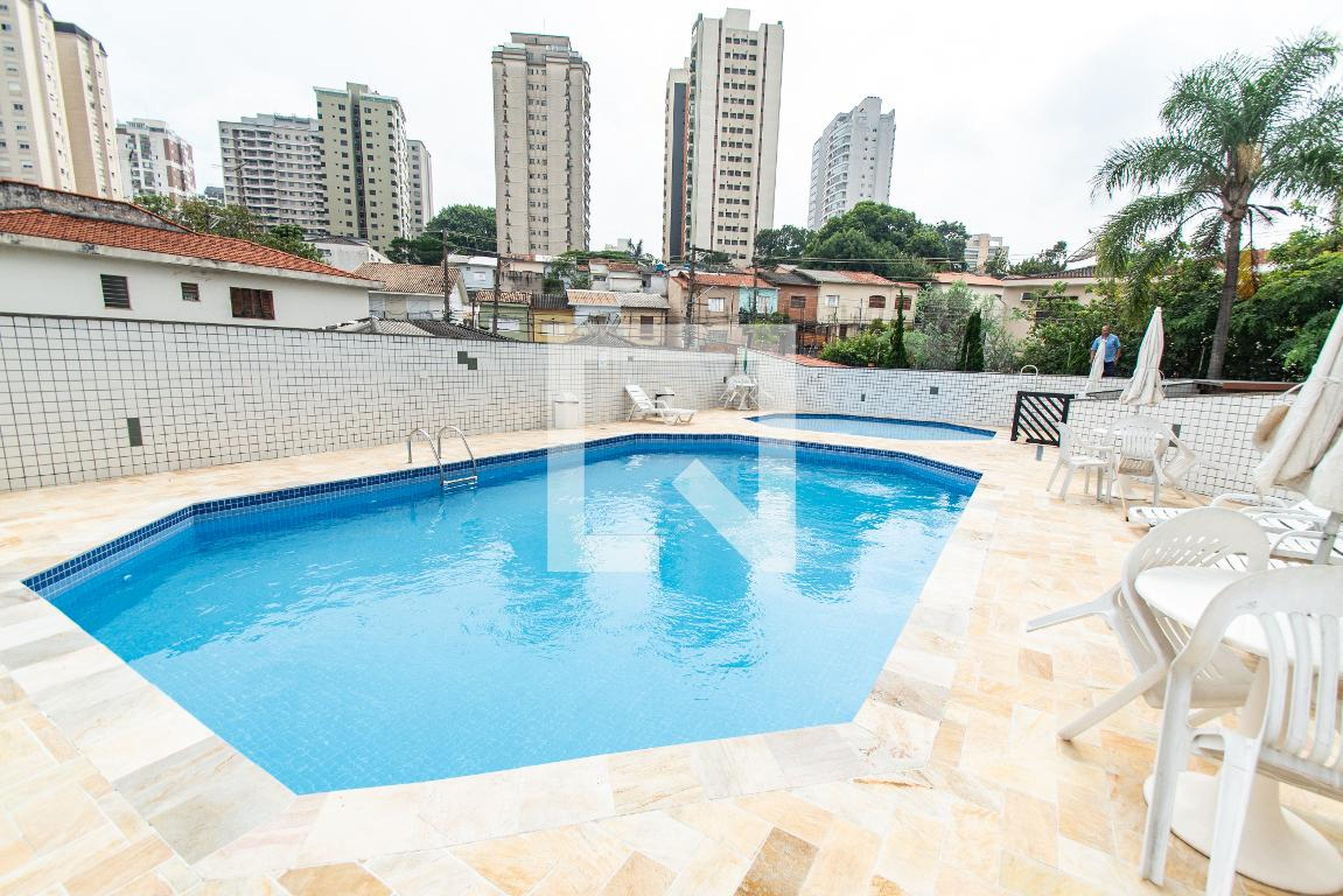 Piscina - Edifício Dakar