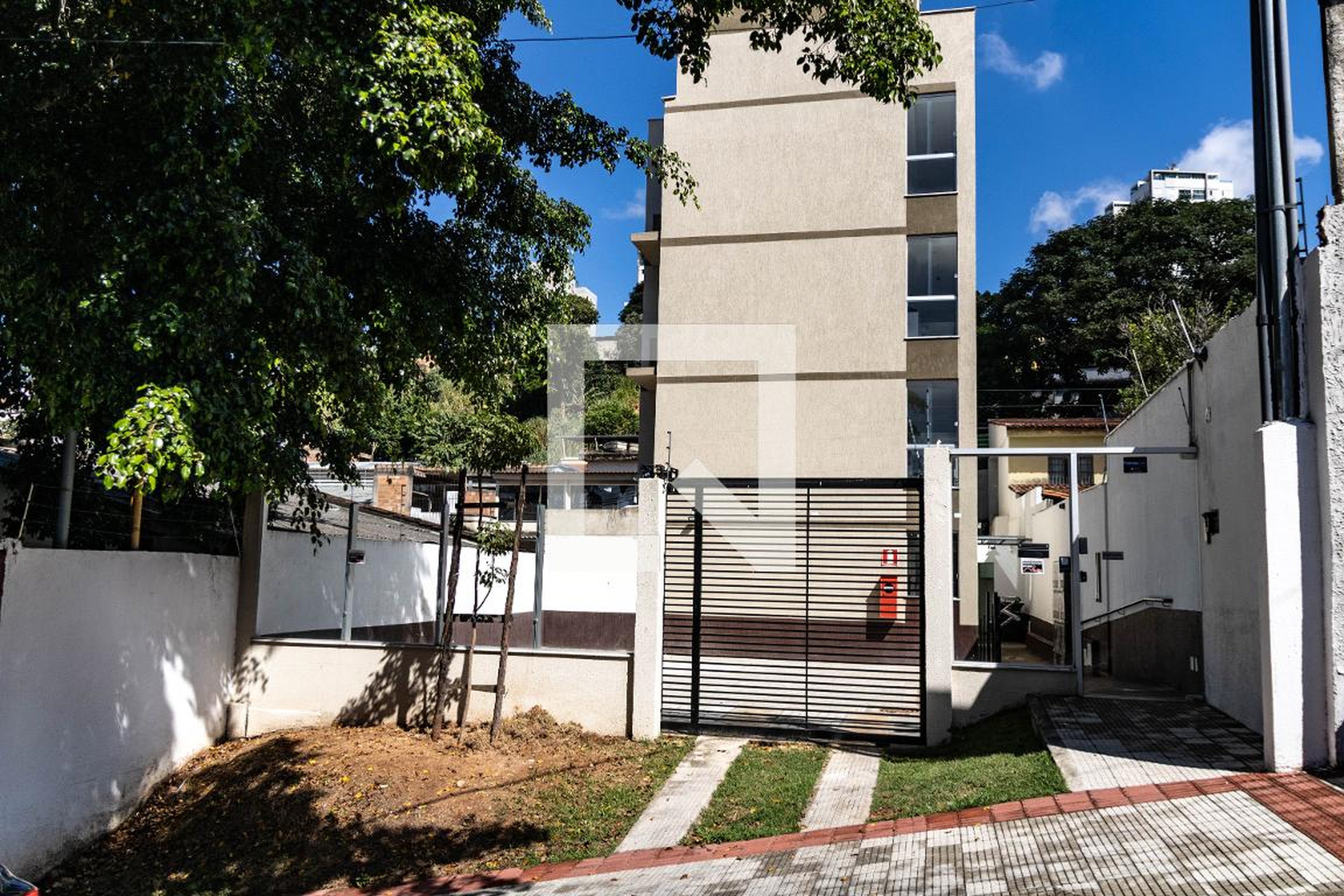 Fachada do Prédio Condomínio em Rua José Alves da Silva, 955