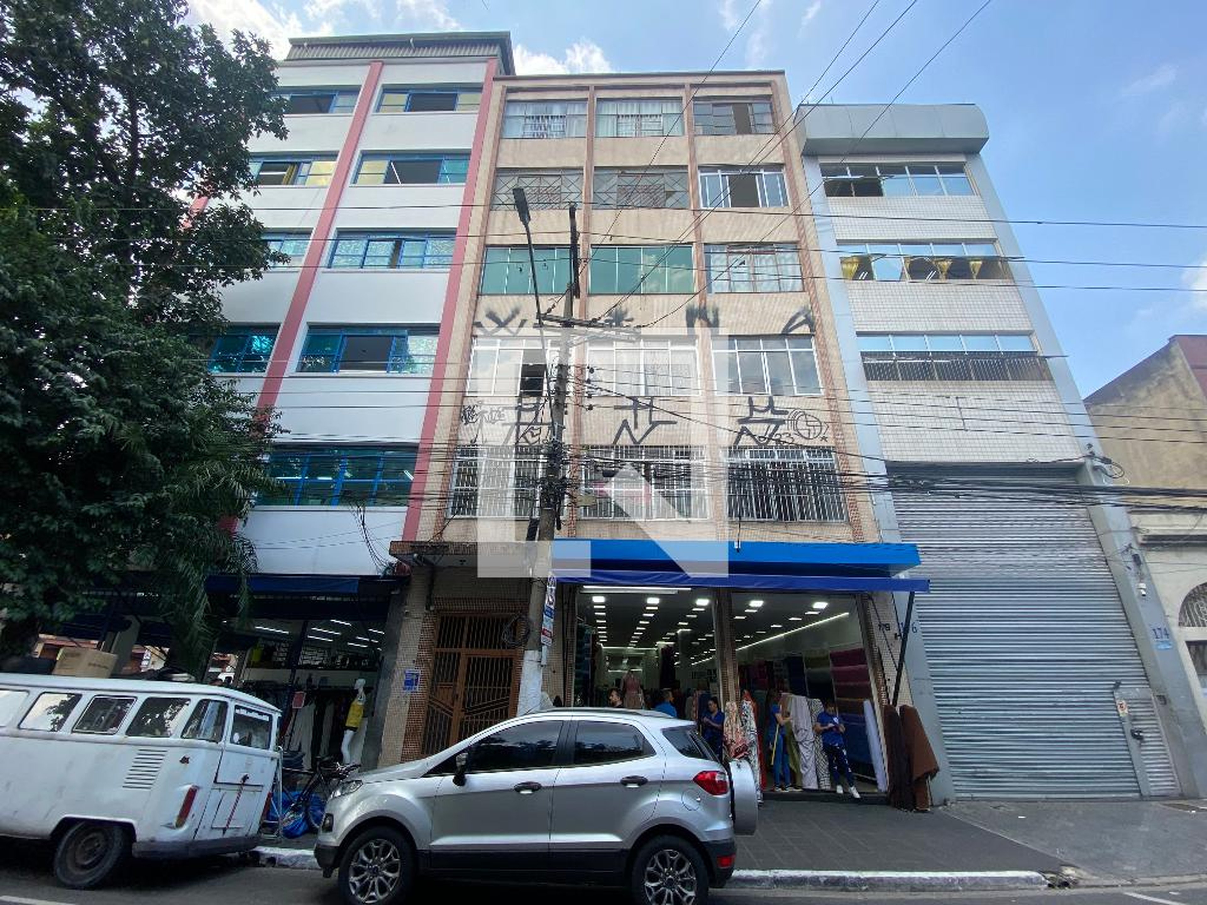 Fachada Condomínio em Rua Joli, 270