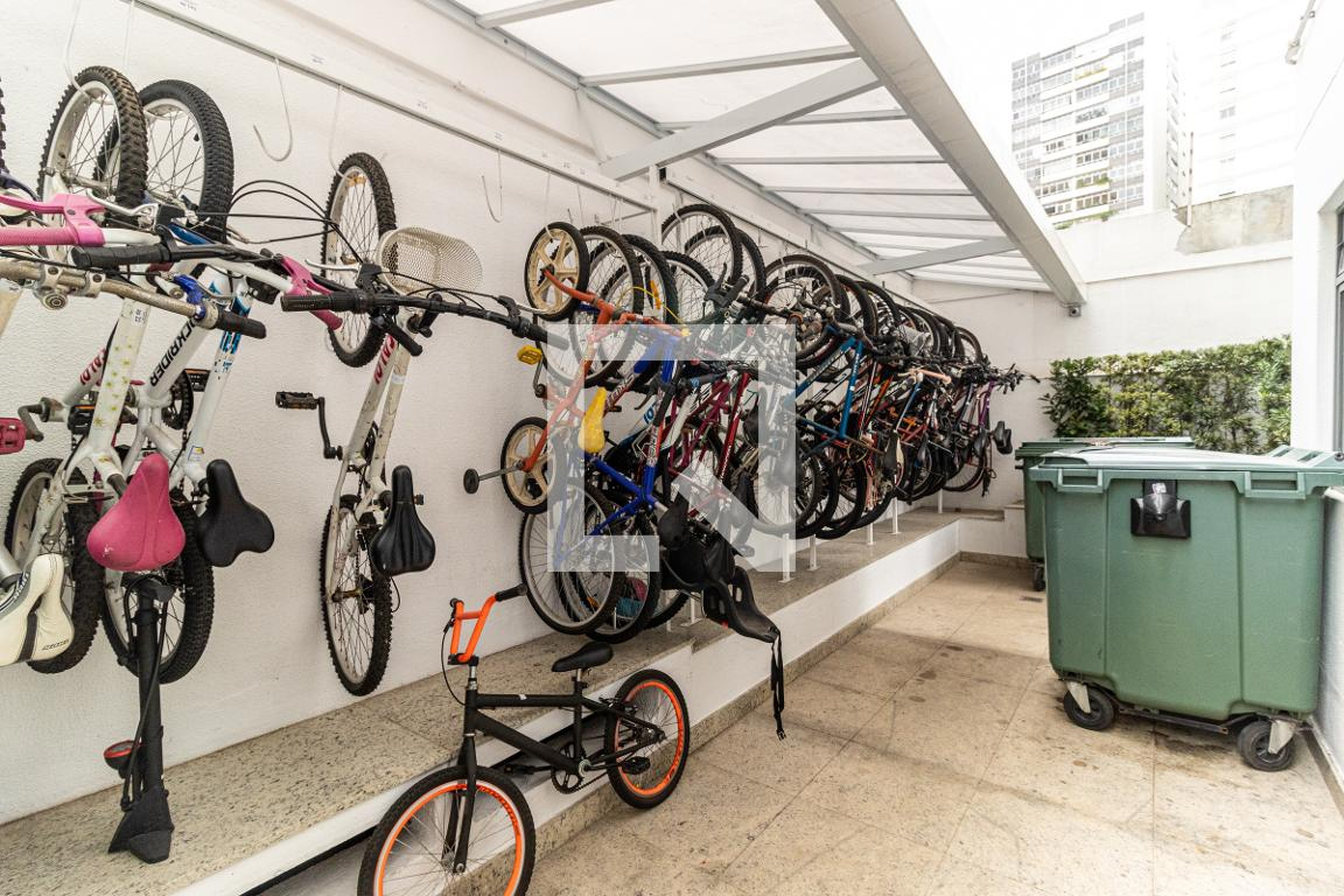 Bicicletário - Costa Azul