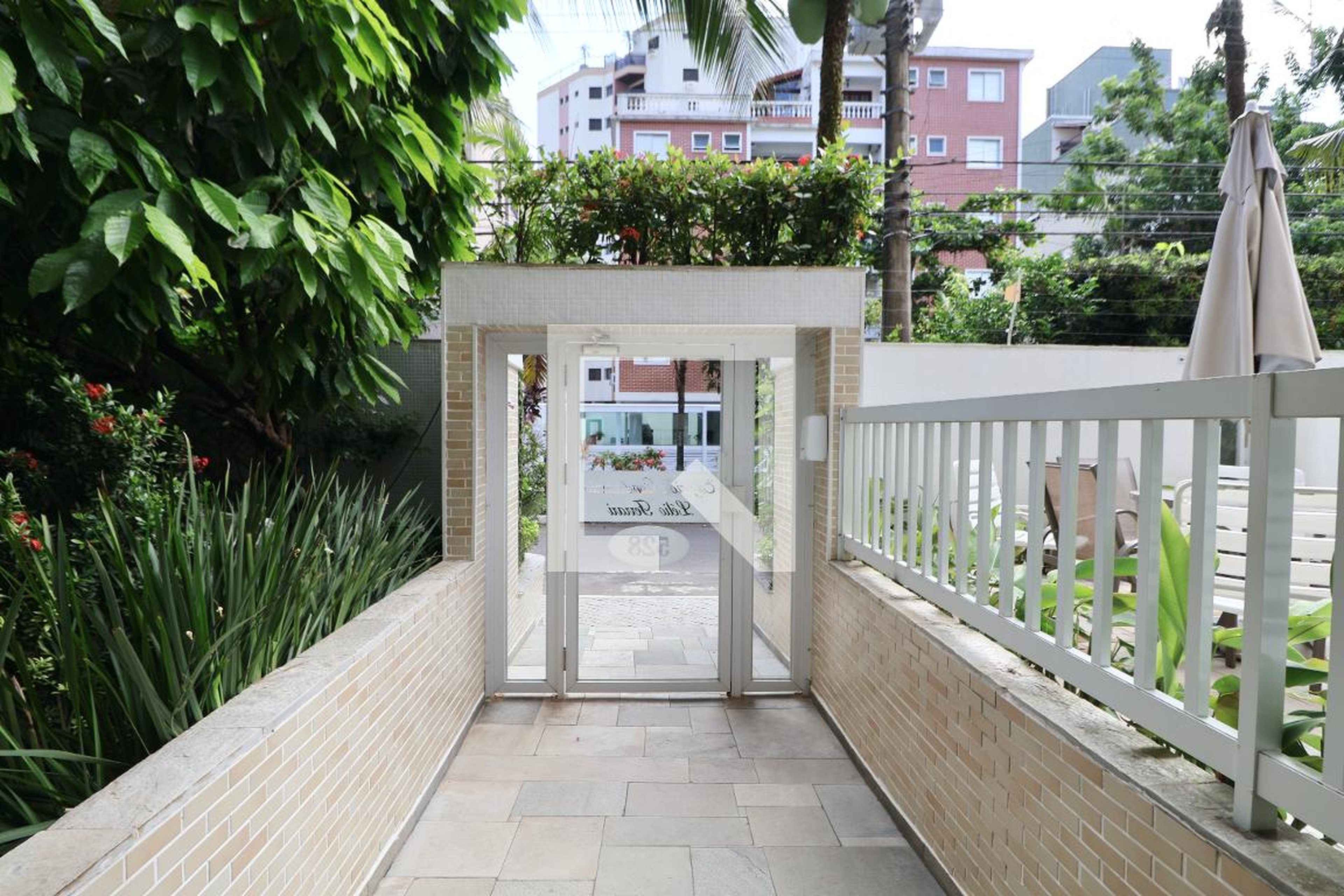 Fachada Condomínio em Avenida Venezuela, 528