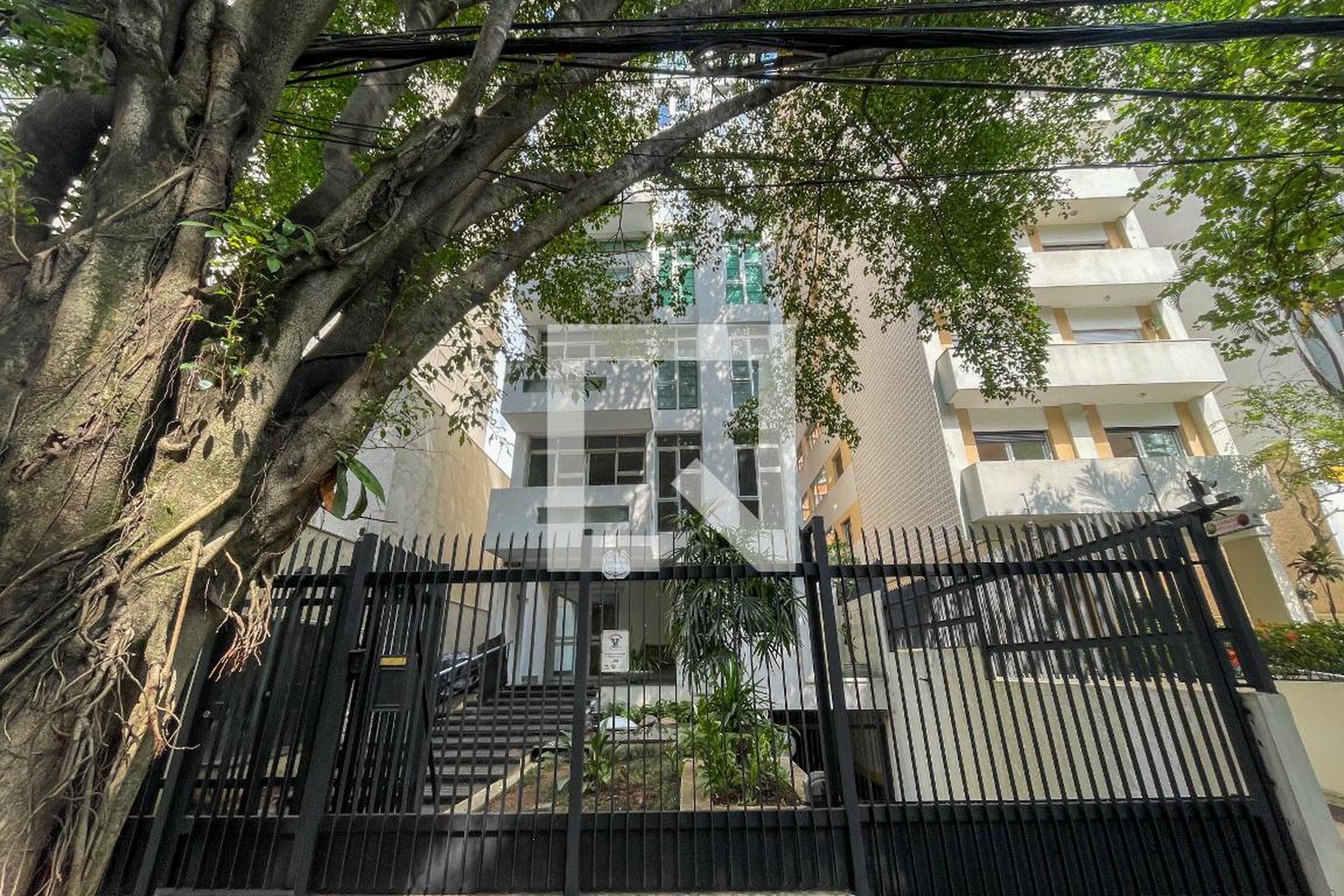 Fachada Condomínio Cinthia