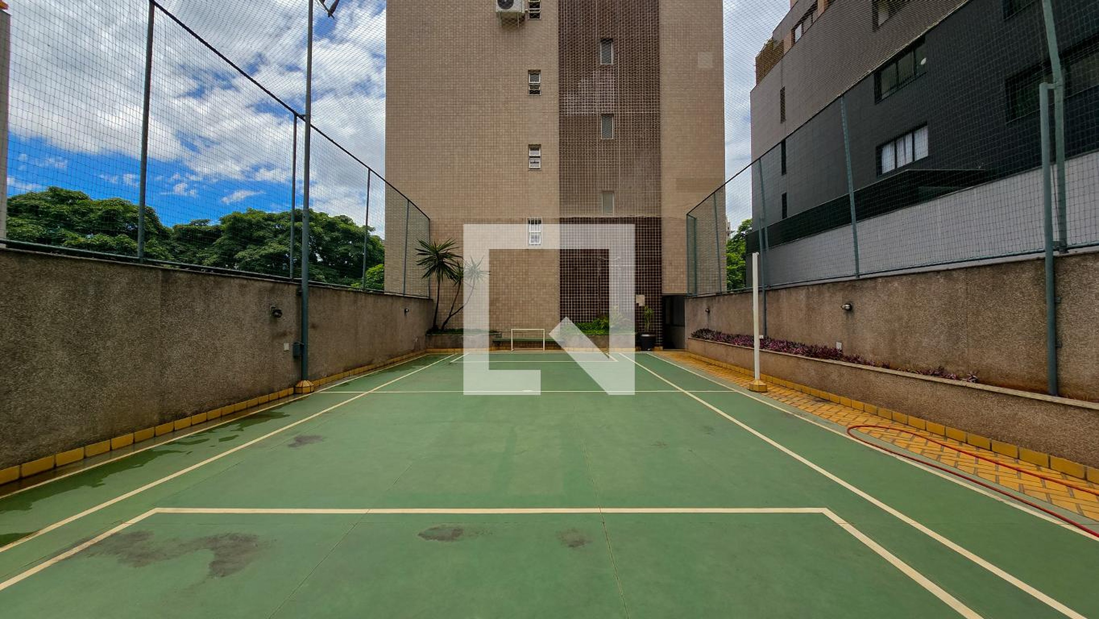 Quadra Esportiva - Edifício Guarujá