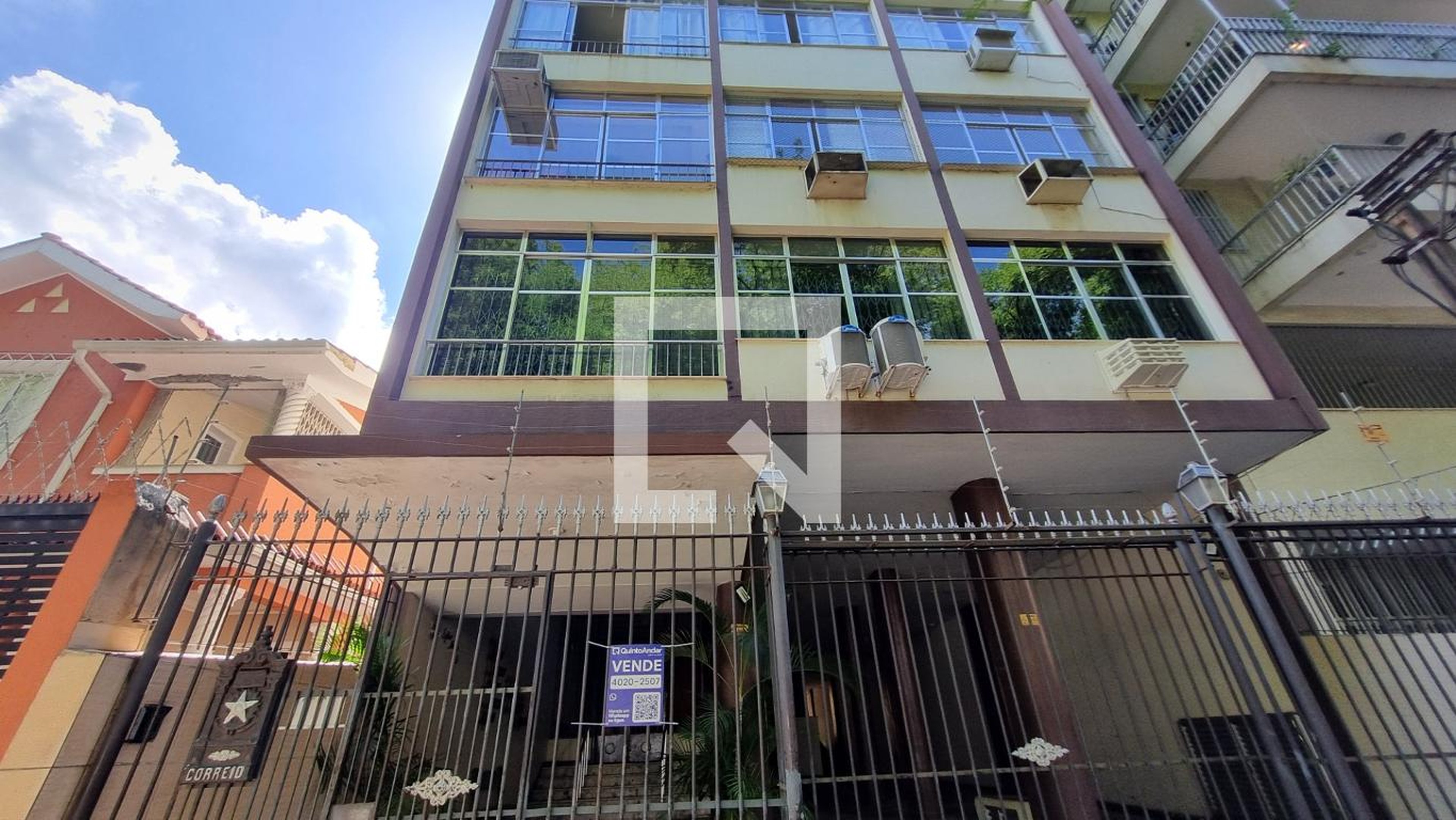 Fachada Condomínio em Avenida Engenheiro Richard, 68