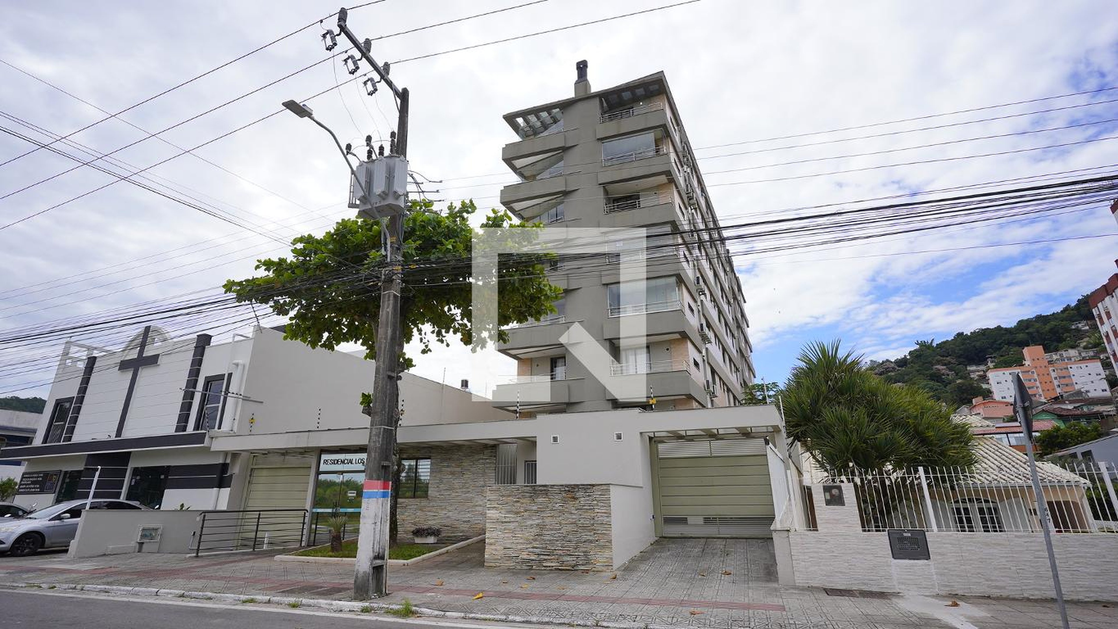 Fachada do Prédio Residencial Los Roques
