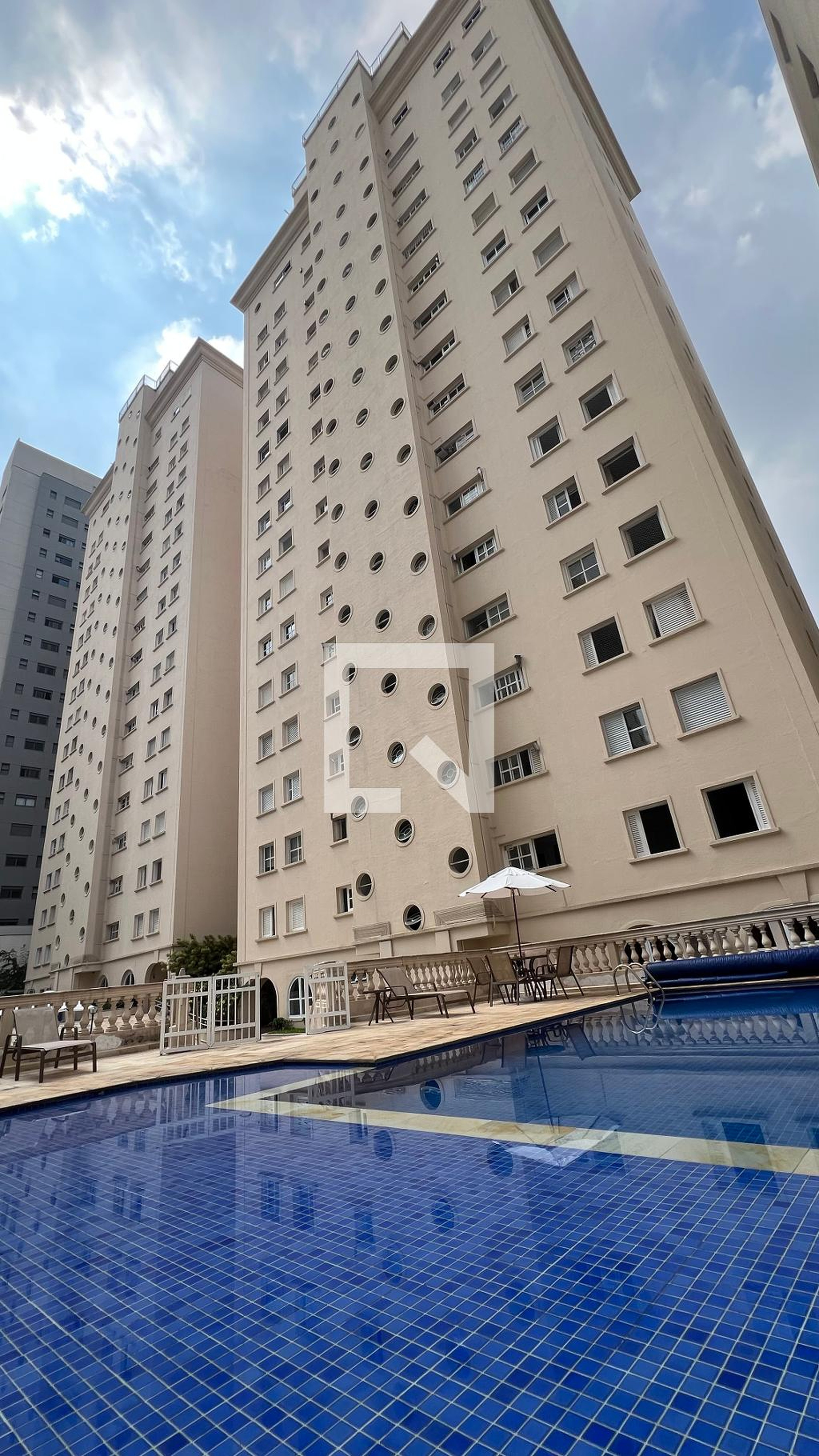 Fachada Condomínio Mansão Monet e Mansão Degasâ