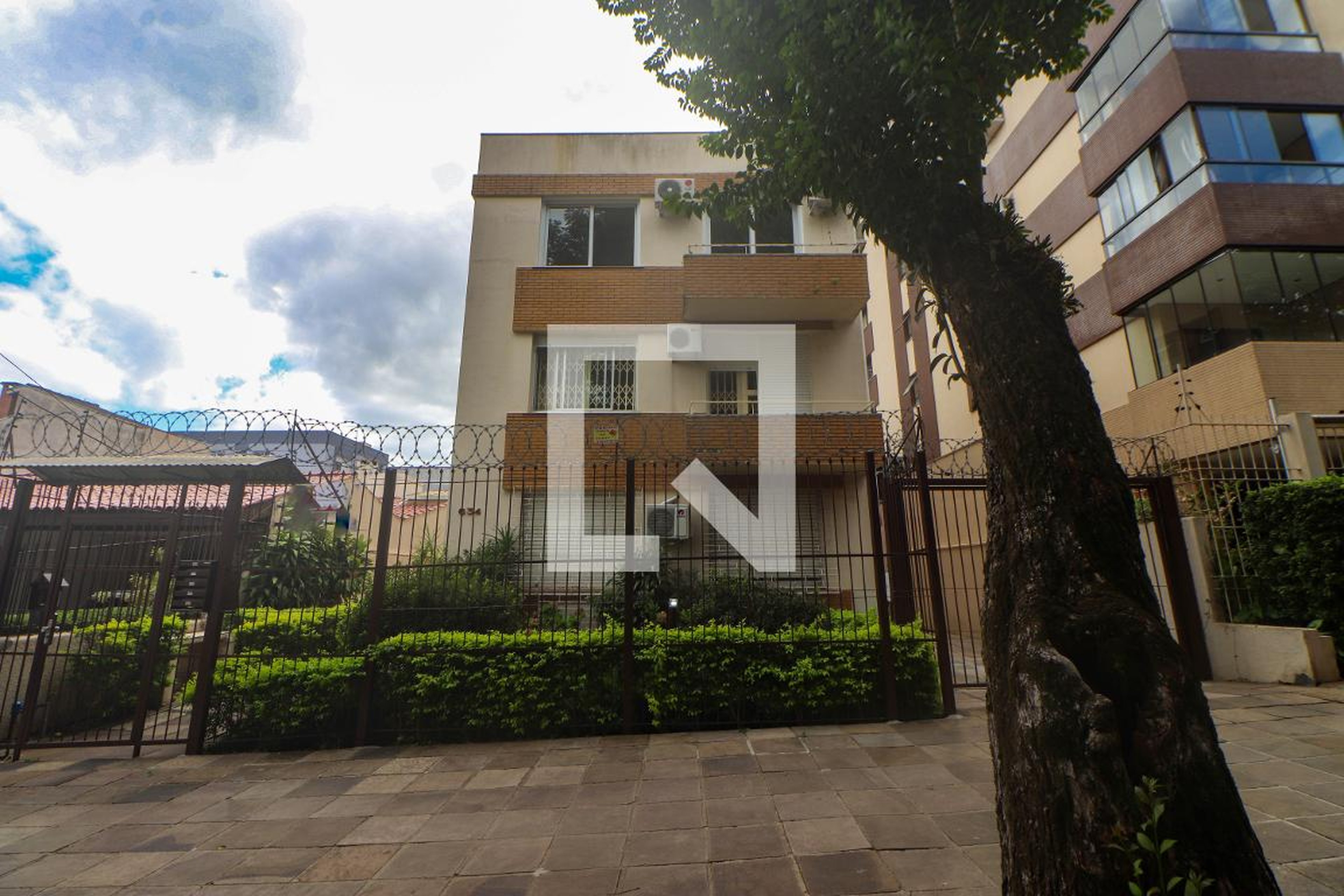 Fachada Condomínio em Avenida Bagé, 634