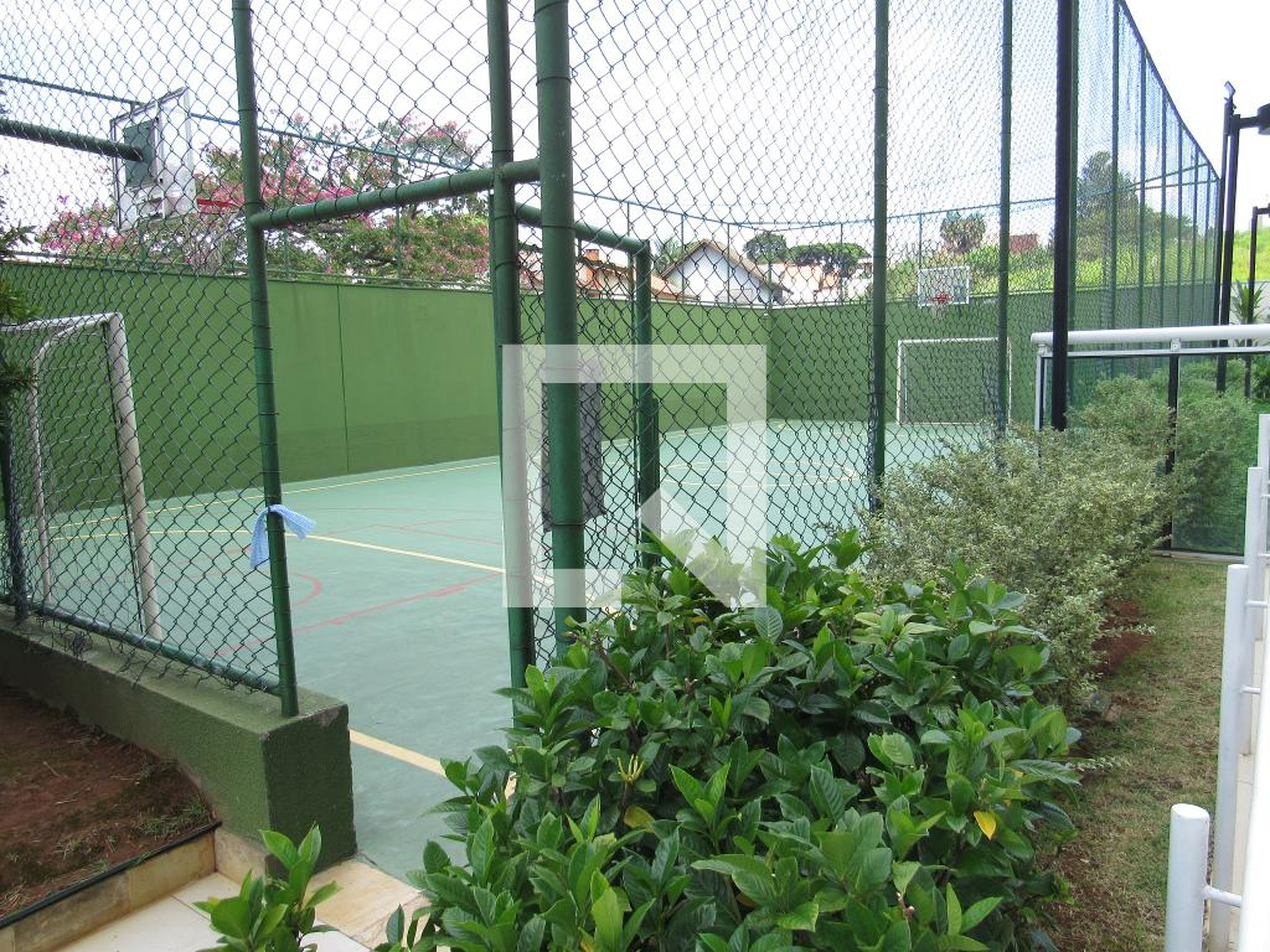 Quadra Esportiva - Les Champs