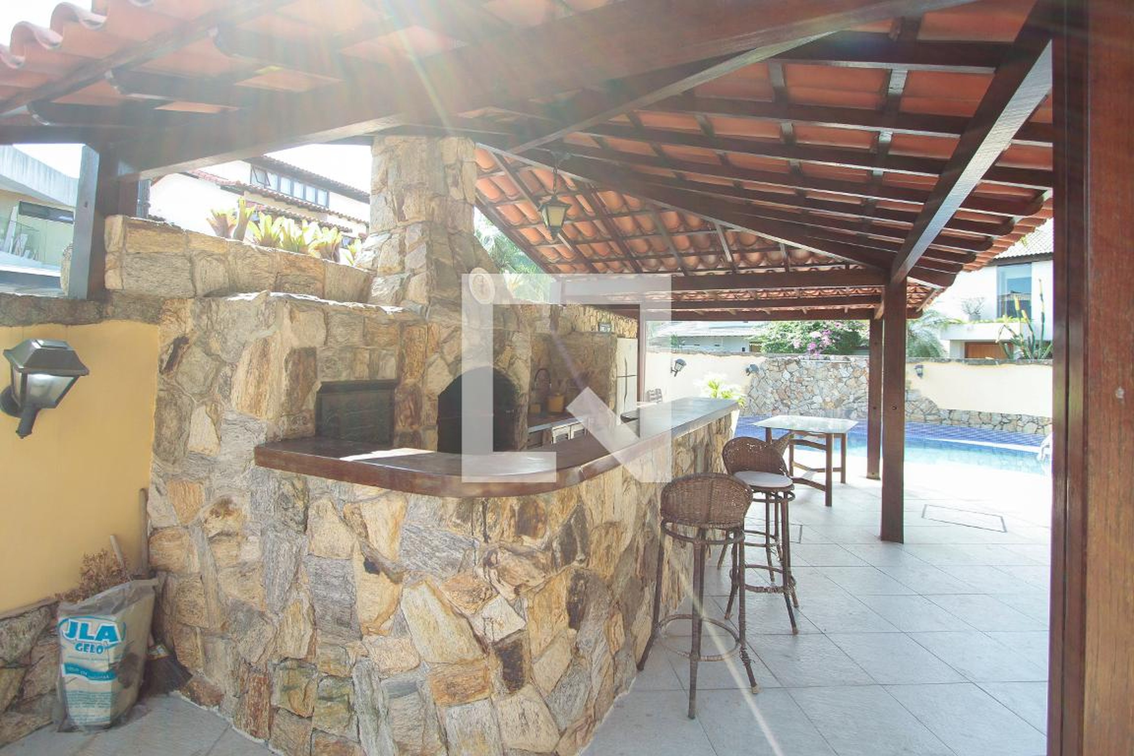 Churrasqueira - Jardim Nova Barra