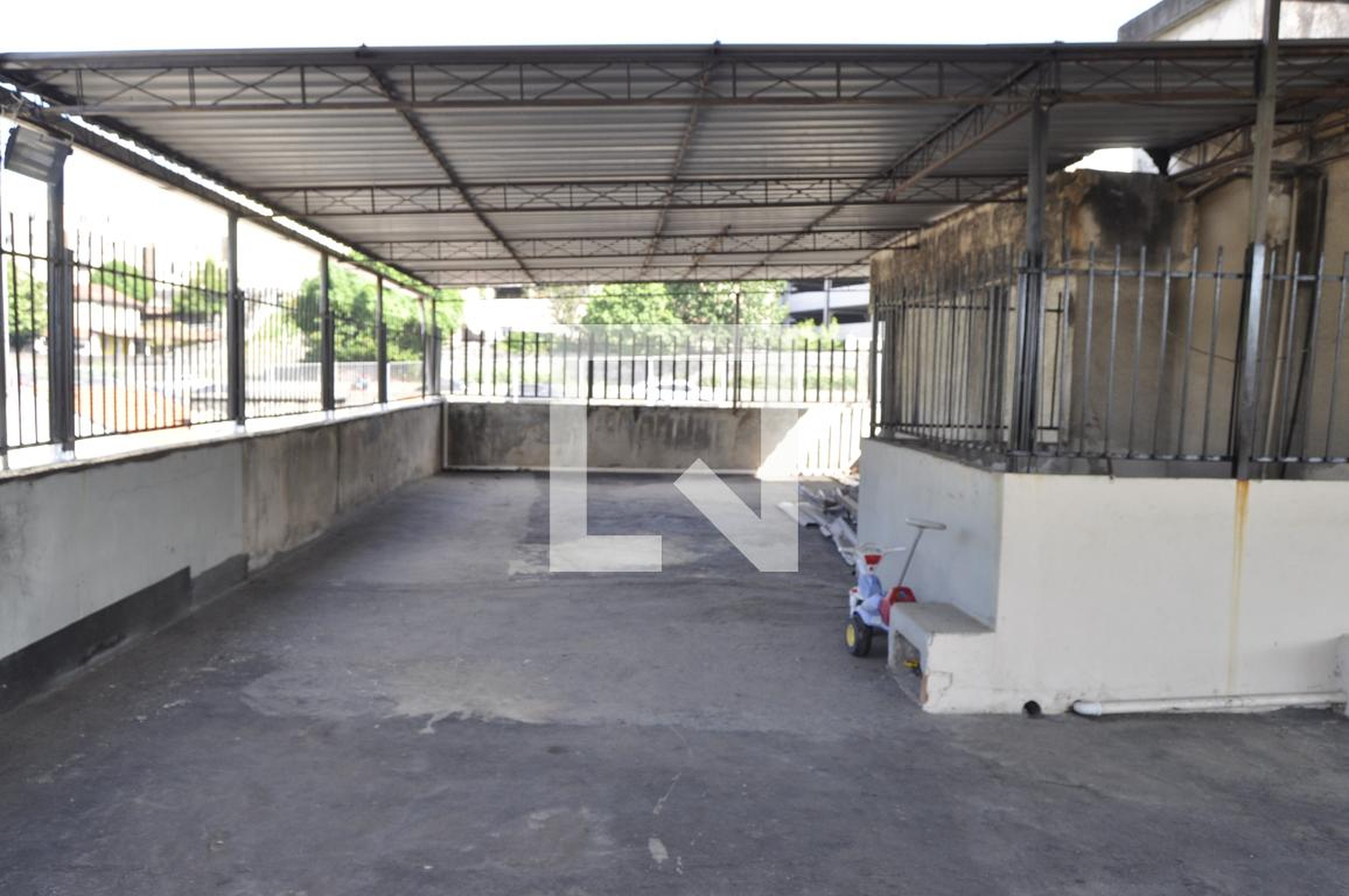 Área Externa - Edifício Isaura Rivera