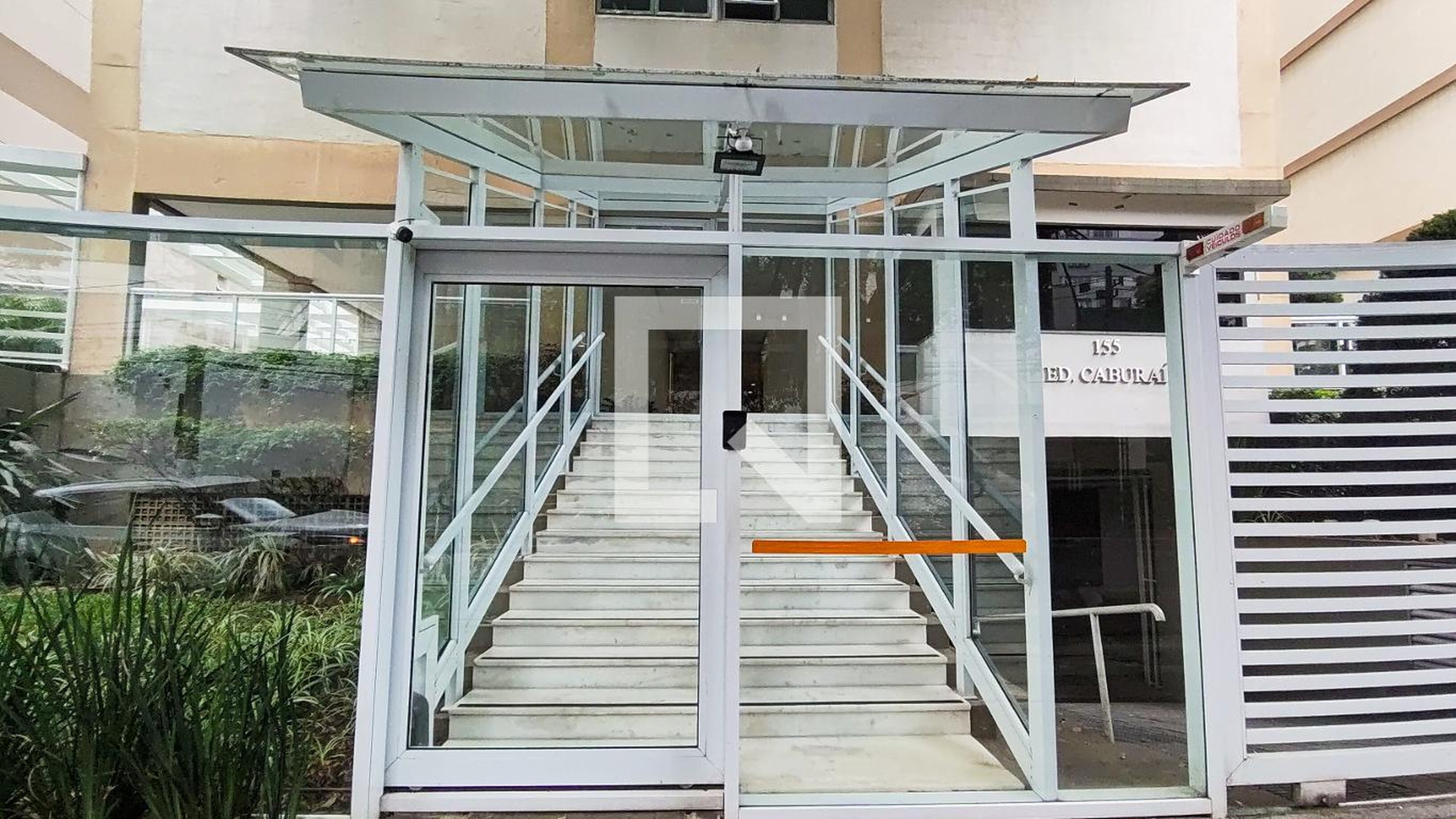 Fachada Edifício Caburai